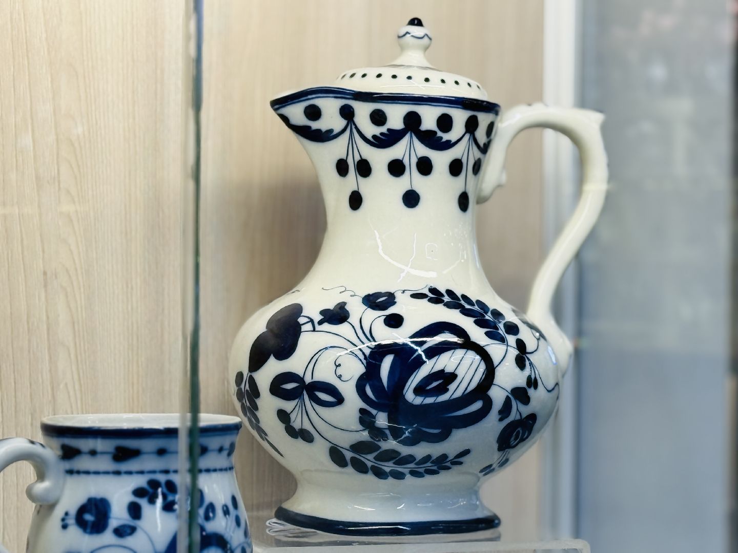 гжель, объединение гжель, народные промыслы, декоративное искусство, дпи, бессарабова, гжельские мастера, раменское,