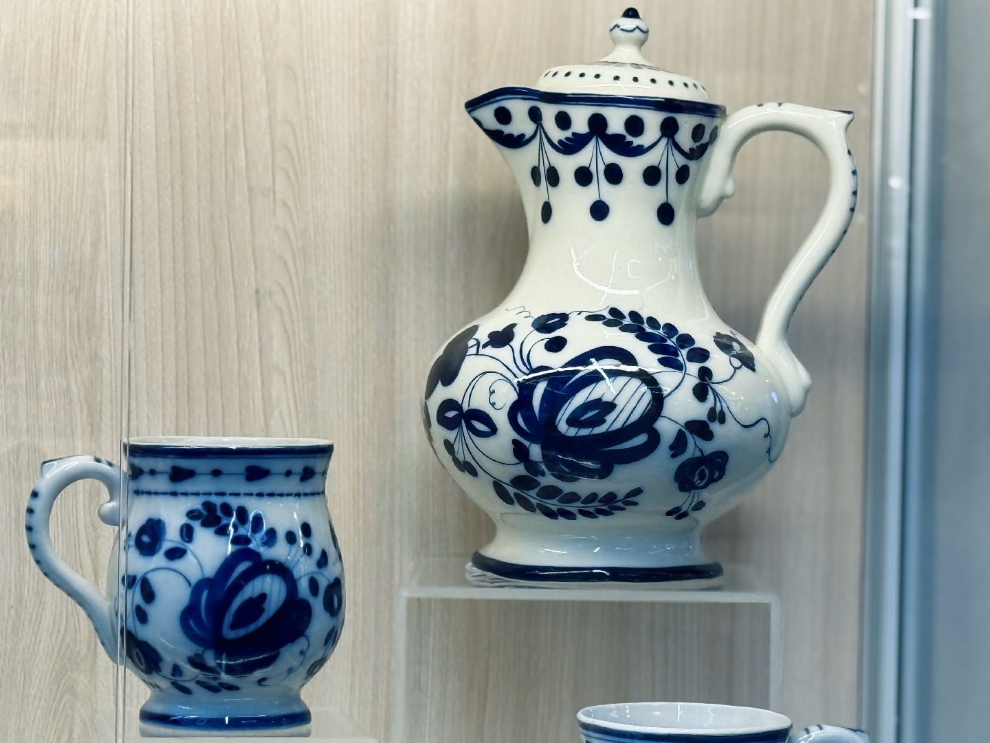 гжель, объединение гжель, народные промыслы, декоративное искусство, дпи, бессарабова, гжельские мастера, раменское,