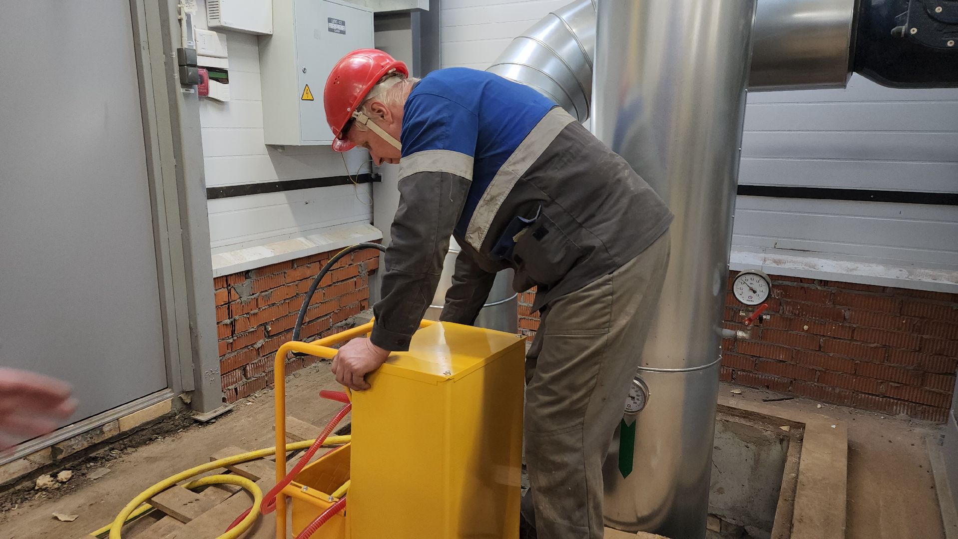 вертикалки, пушкино, котельная, гидравлические испытания, гидравлика, тепловые сети, готовность котельных, готовность к отопительному периоду,газпром теплоэнерго,ремонт теплосетей,давление,