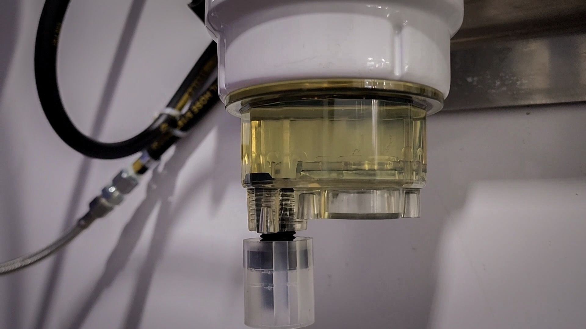 новое оборудование в мастерских колледжа бронниц, Автомобильно-дорожный колледж в бронницах, подготовка колледжа к новому учебному году ,окрасочно-сушильная камера в бронницком колледже ,