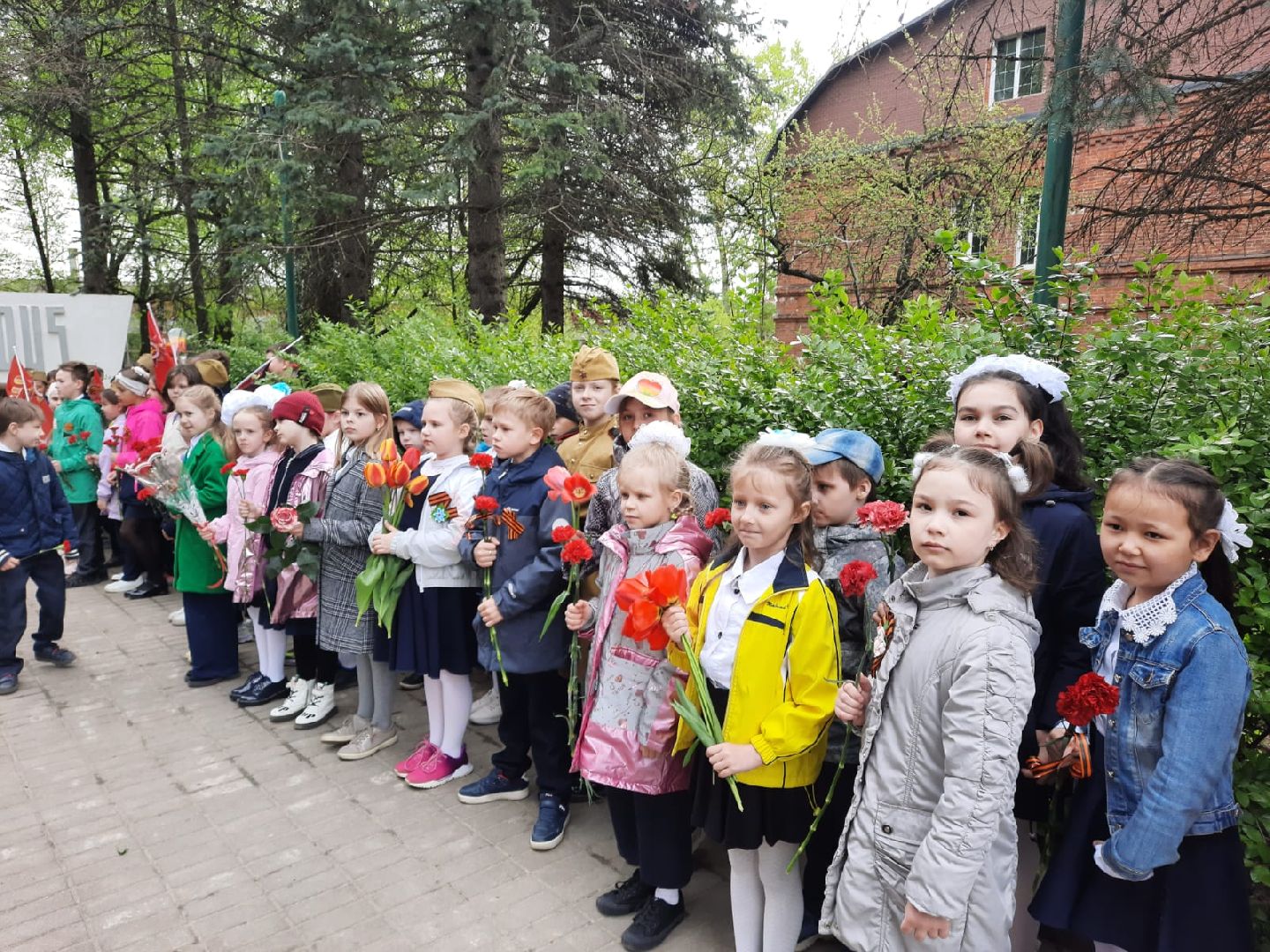 Серпухов, Подмосковье, День Победы, дети, память