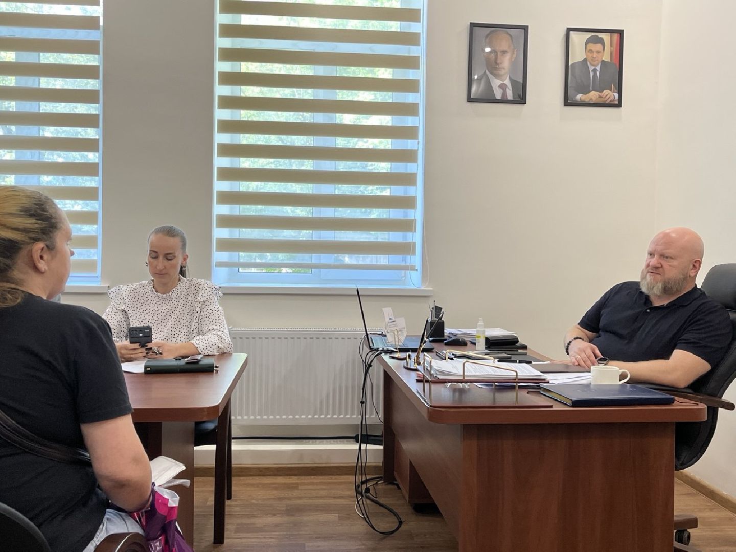 чехов, чеховская больница, поликлиника на улице пионерская 4, главный врач Андрей Попов, личный прием жителей, изменение графика приема, встречи с жителями, проект навстречу здоровью, дни участковых врачей, диалоги о здоровье, обращения граждан, льготные лекарства, запись к врачам, прикрепление к больнице, целевое обучение,