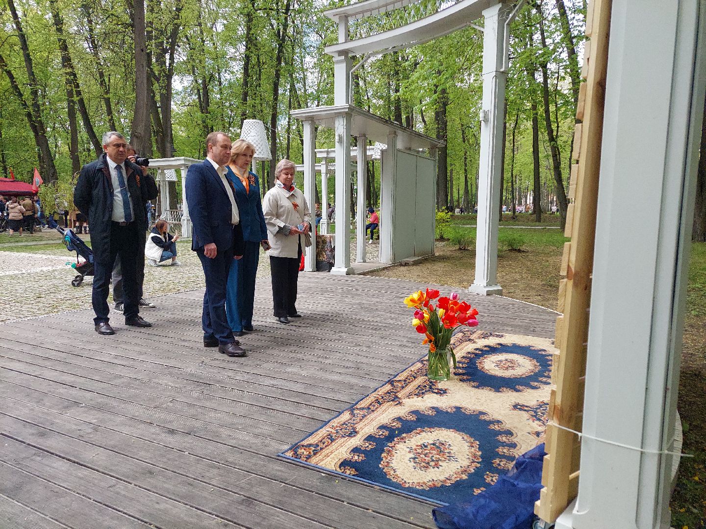 День Победы, парк, стена памяти, память