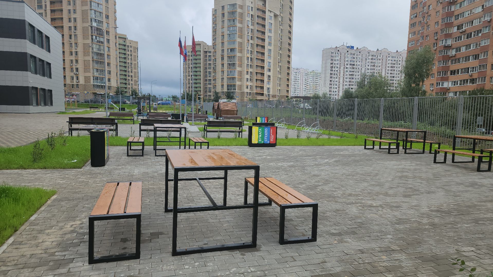 долгопрудный, школа на 550 мест, строительство, школьная библиотека, спортивная площадка, спортзал, актовый зал,