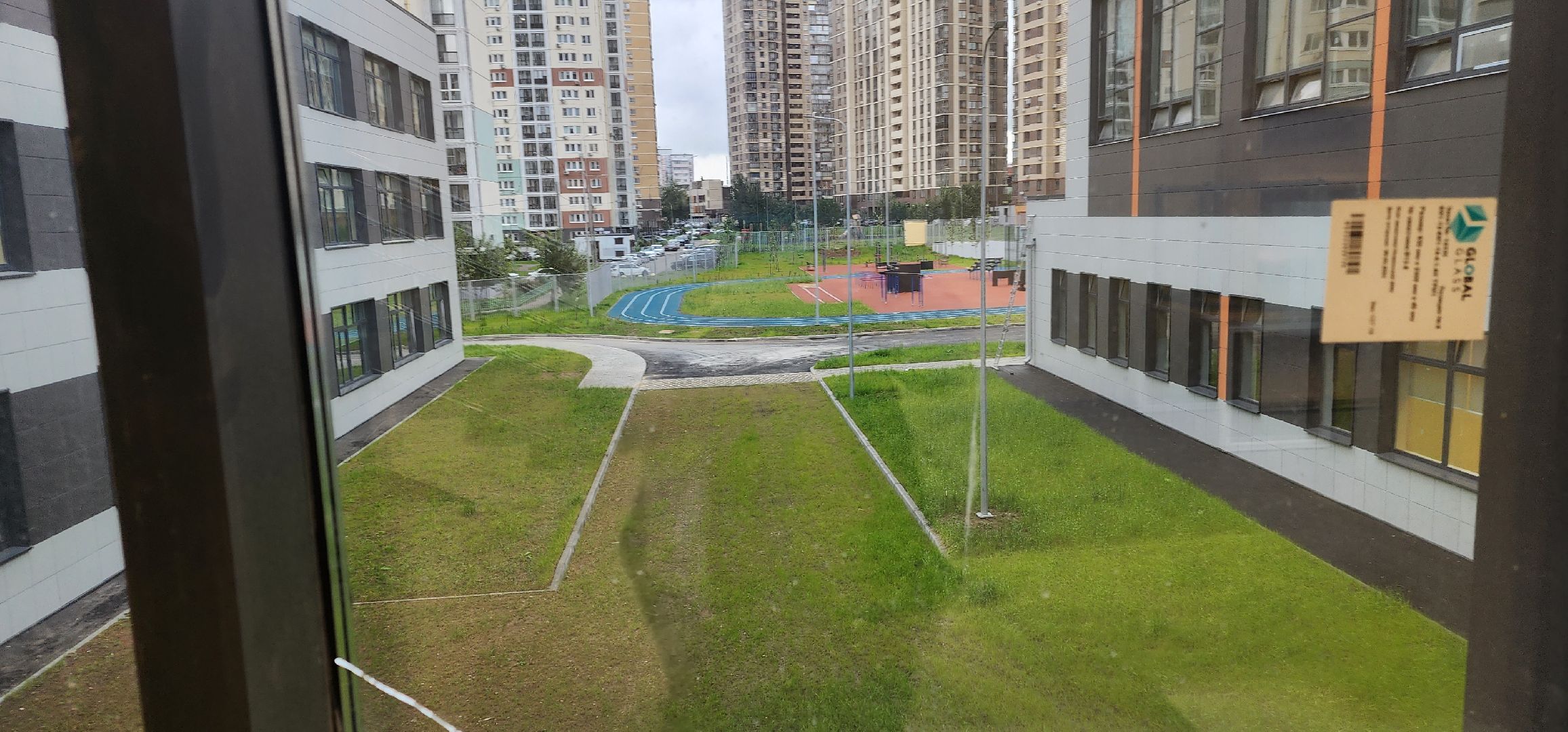 долгопрудный, школа на 550 мест, строительство, школьная библиотека, спортивная площадка, спортзал, актовый зал,