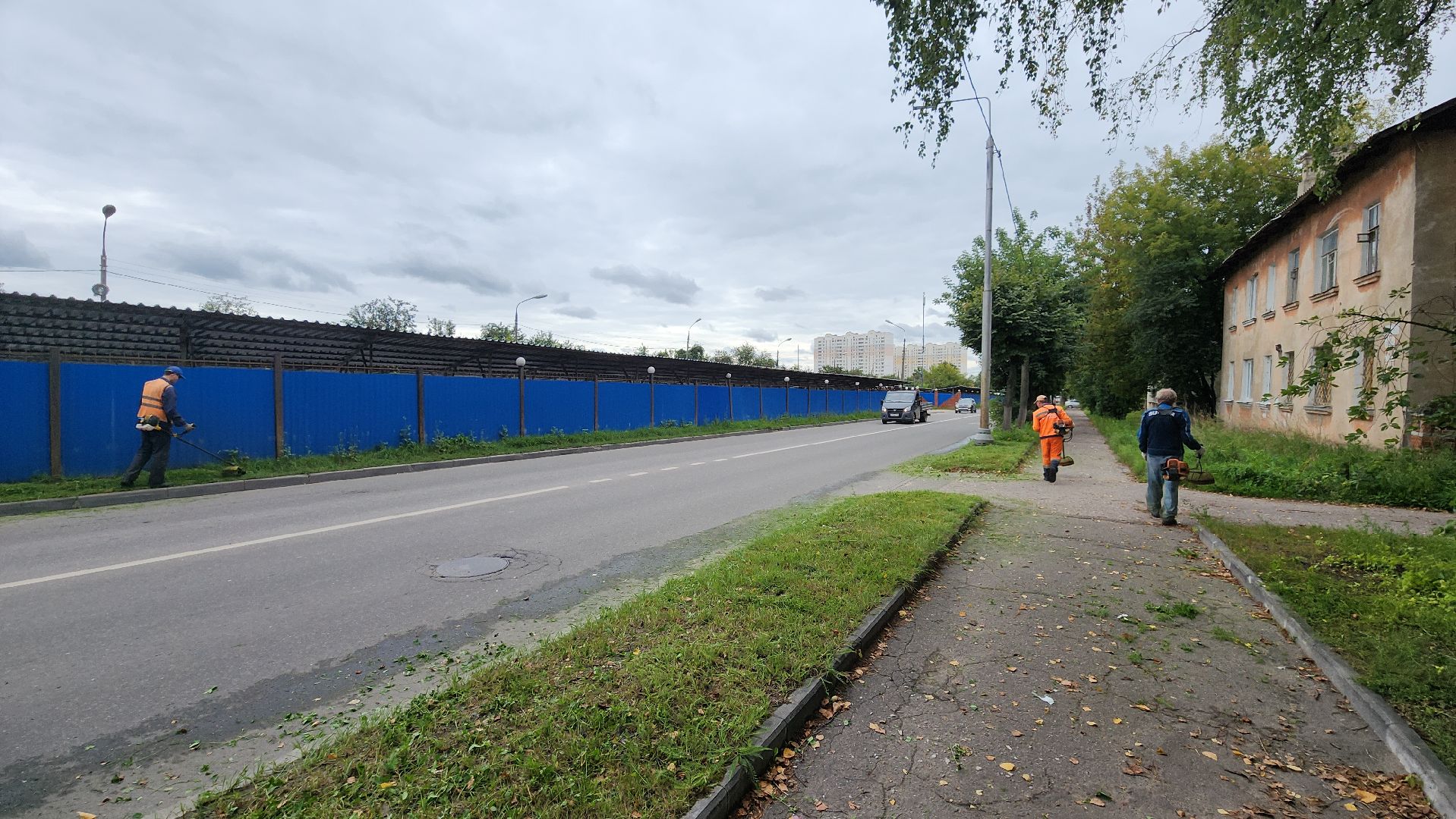 серпухов, подмосковье, покос травы,