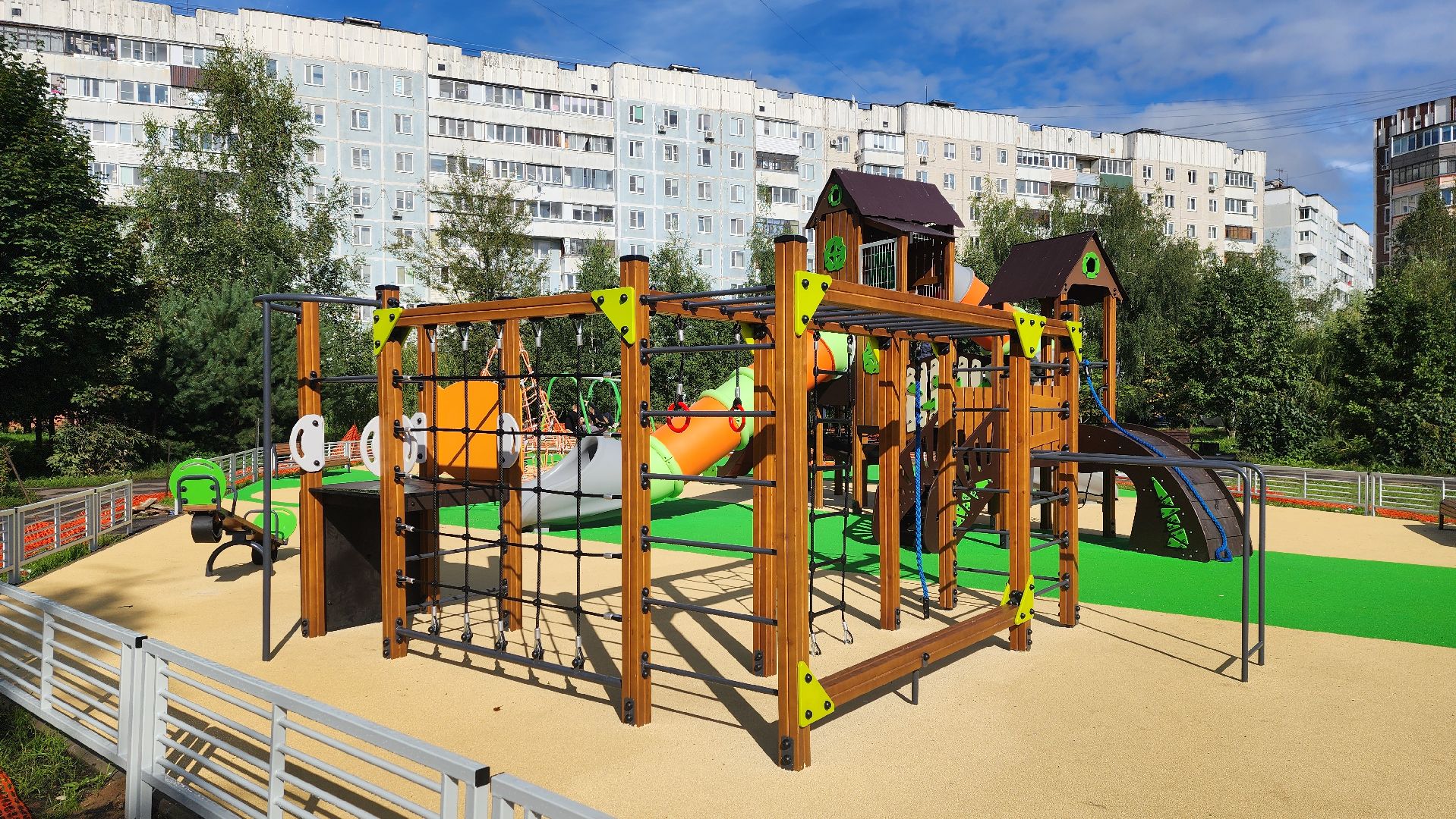 солнечногорск, дети, детская площадка, военный городок,