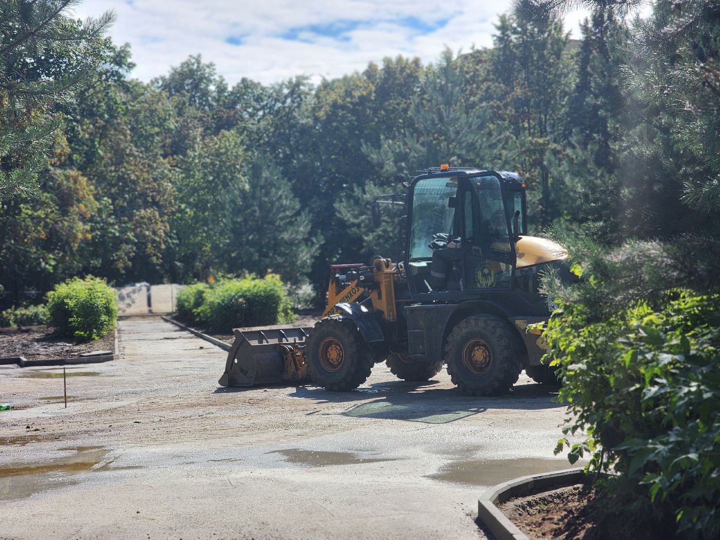 королёв, благоустройство , сквер имени чмырева в королеве ,