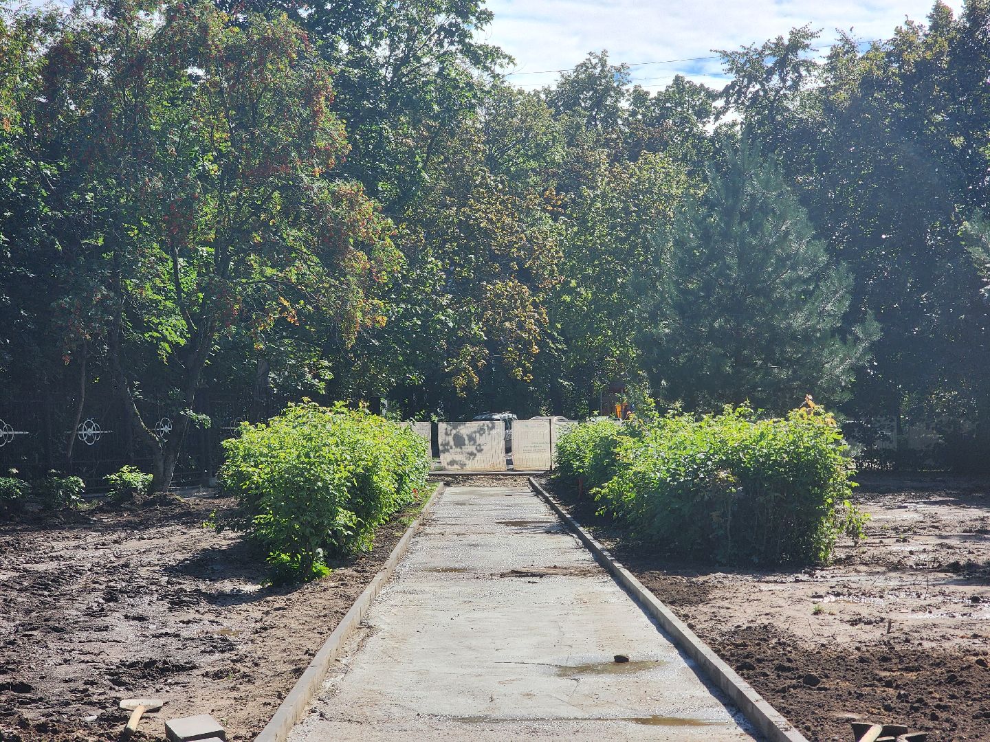 королёв, благоустройство , сквер имени чмырева в королеве ,