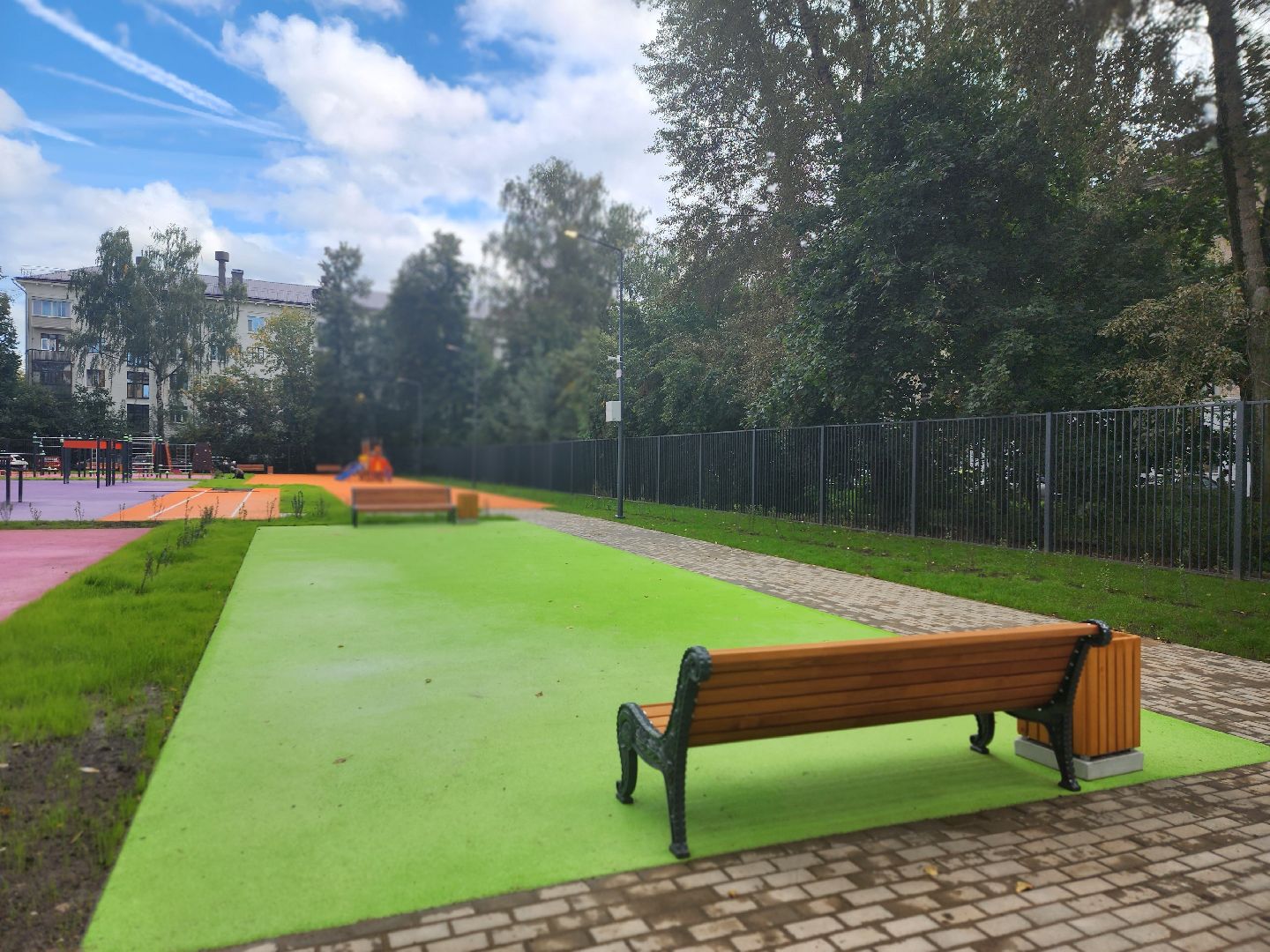 королёв, школа 1 в королеве, благоустройство территории школы королева,