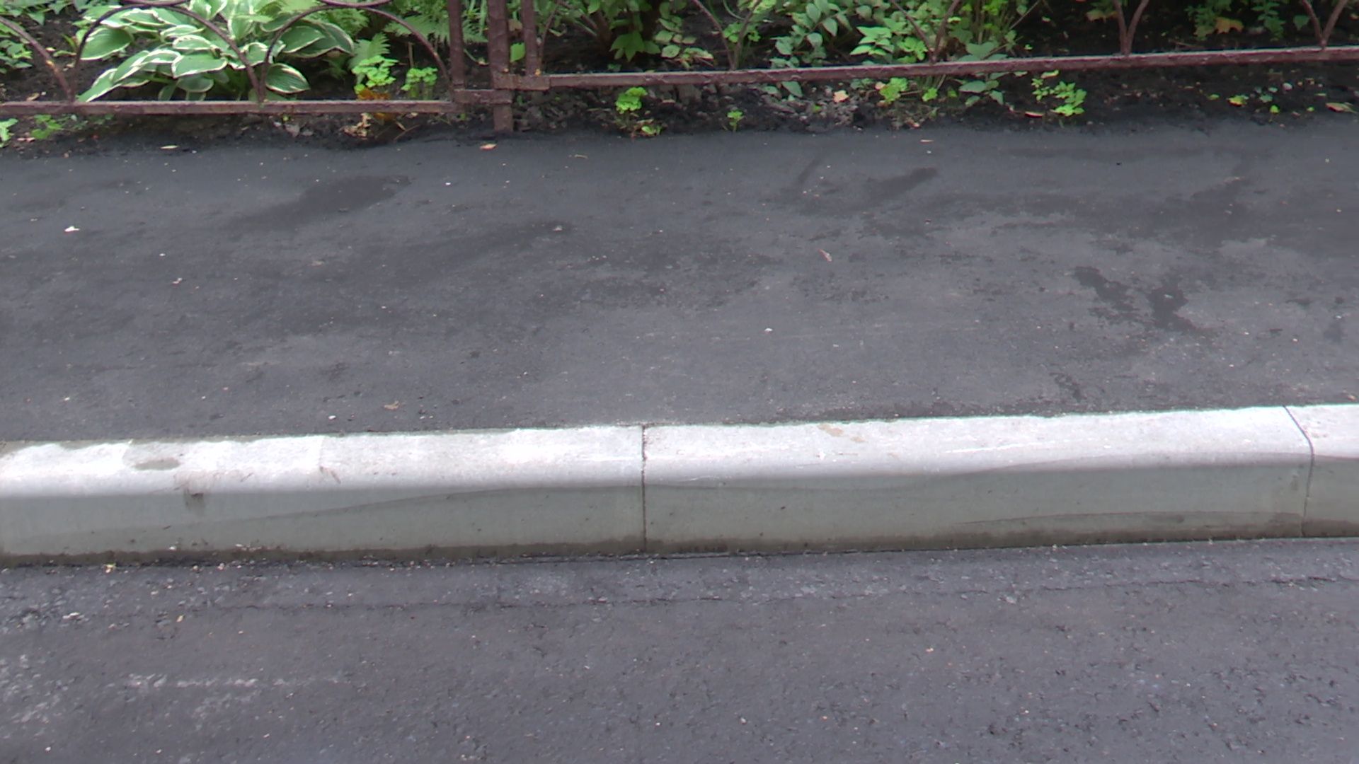 реутов, благоустройство, комплексное благоустройство, дворовая территория, парковка, новый асфальт,