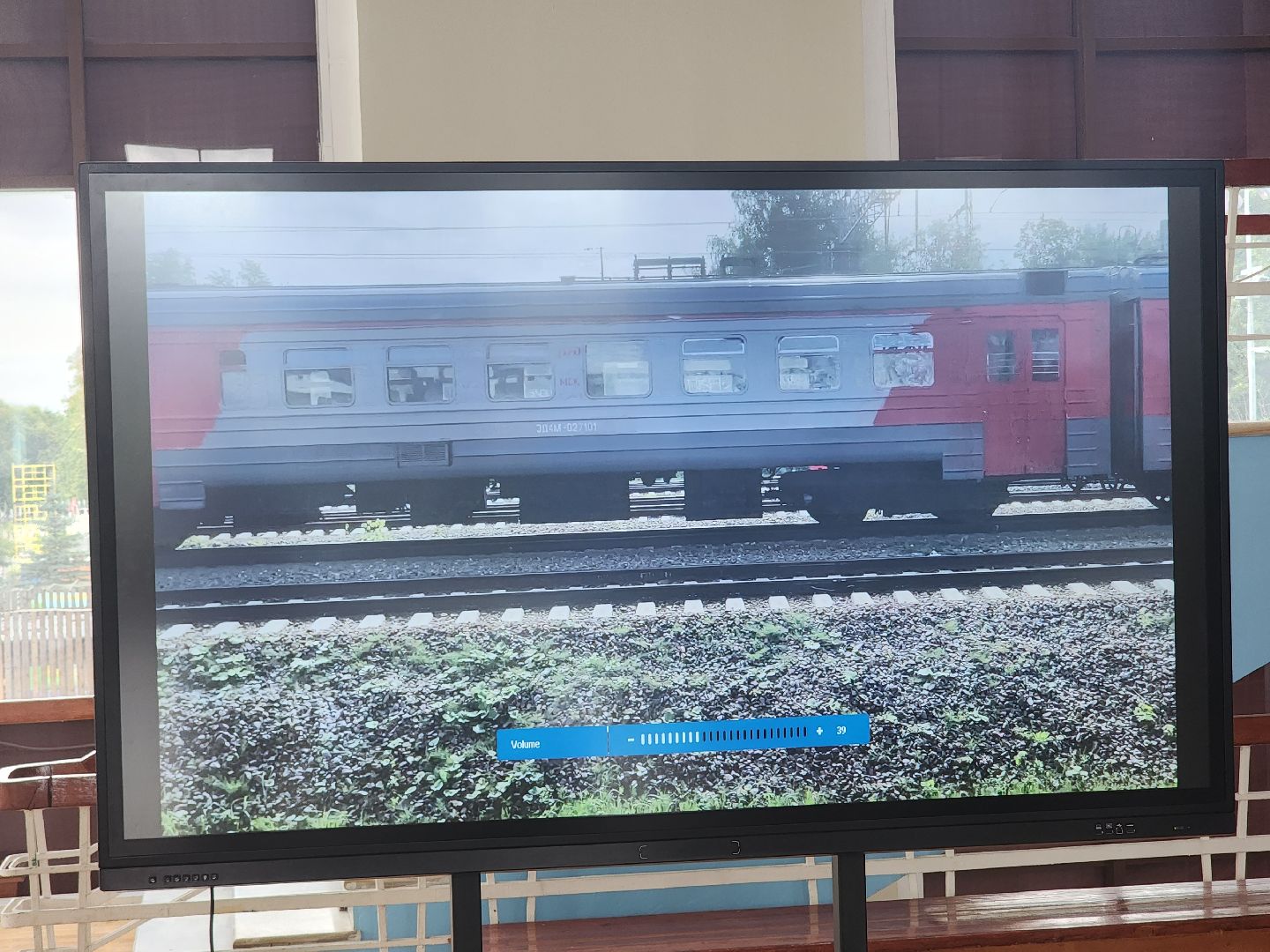 королёв, выстава в центральном дворце культуры имени калинина, выставка 6 26 в королеве, художник влад самсонов,