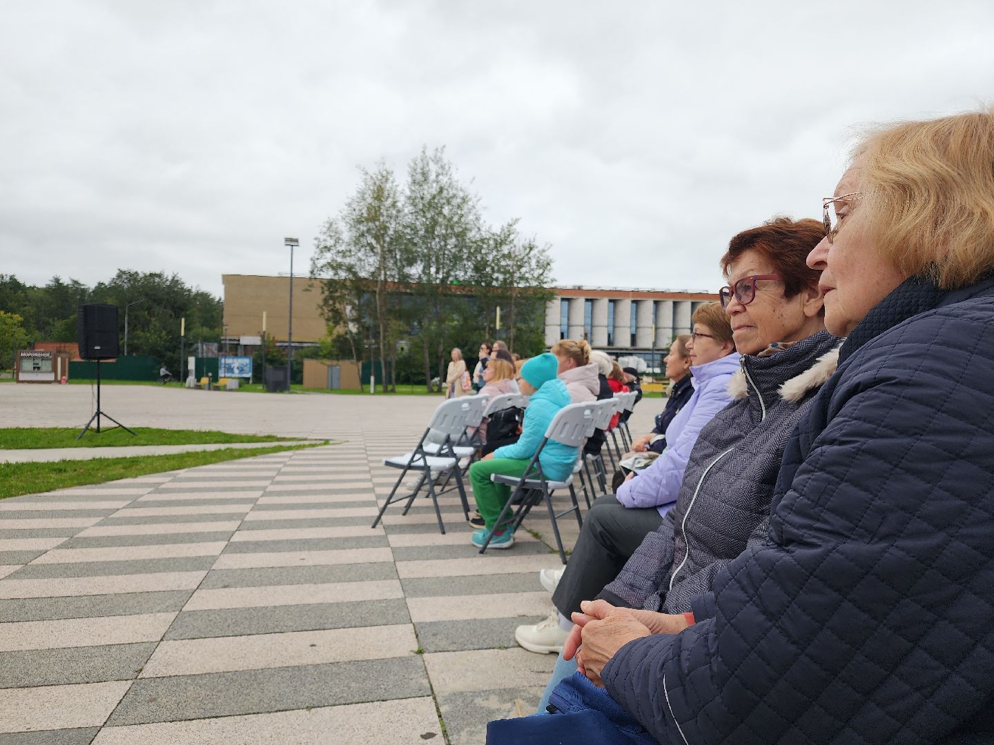 Черноголовка, бразильская самба, музыка на воздухе,