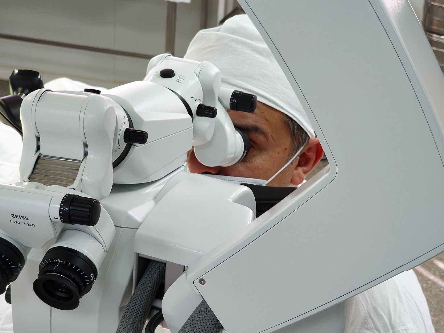 наро-фоминский городской округ, наро-фоминская областная больница, микроскоп , Травматология ,Операционный микроскоп, Здравоохранение Подмосковья ,