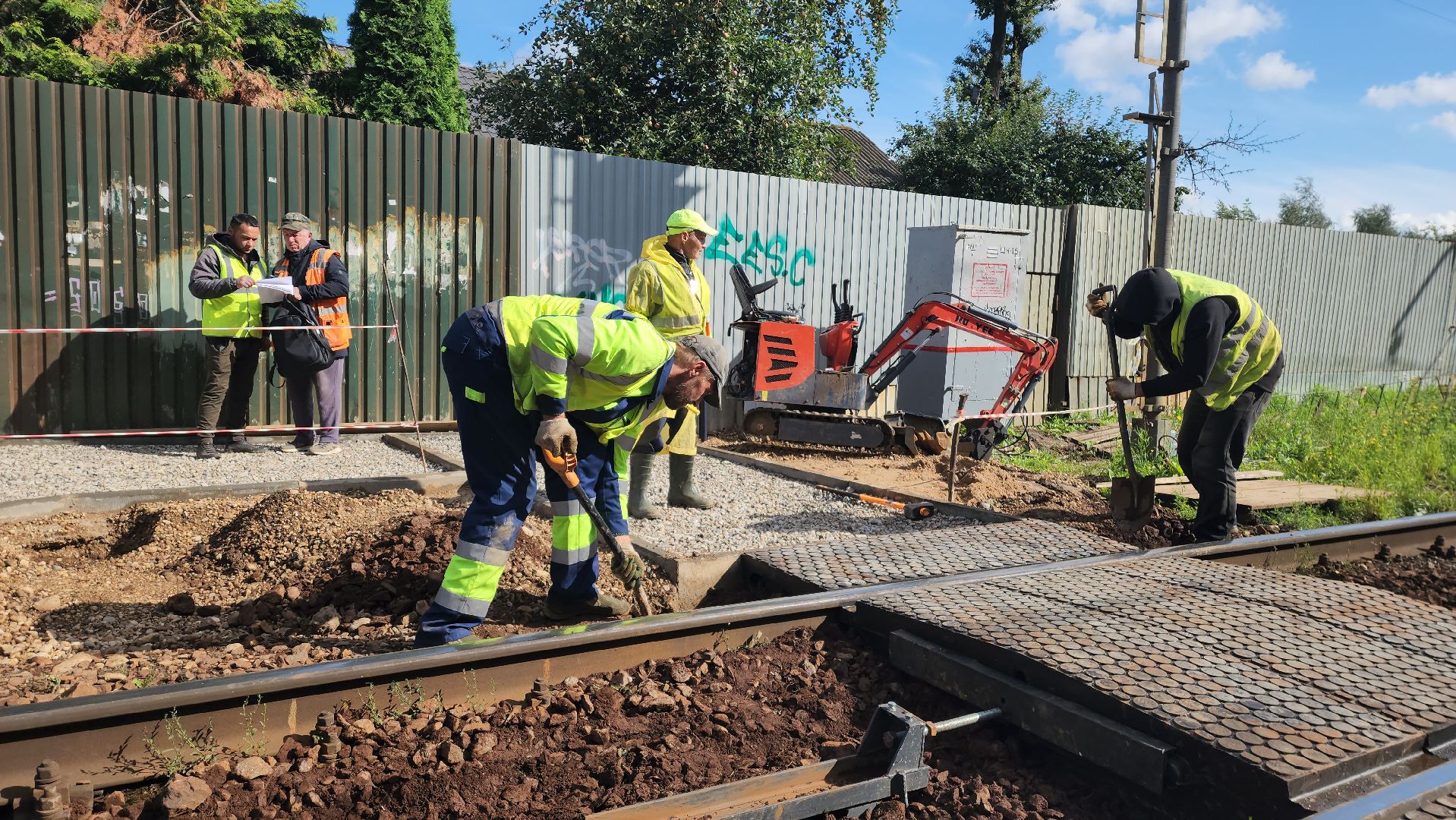 РЖД , Лобня, переход через жд,