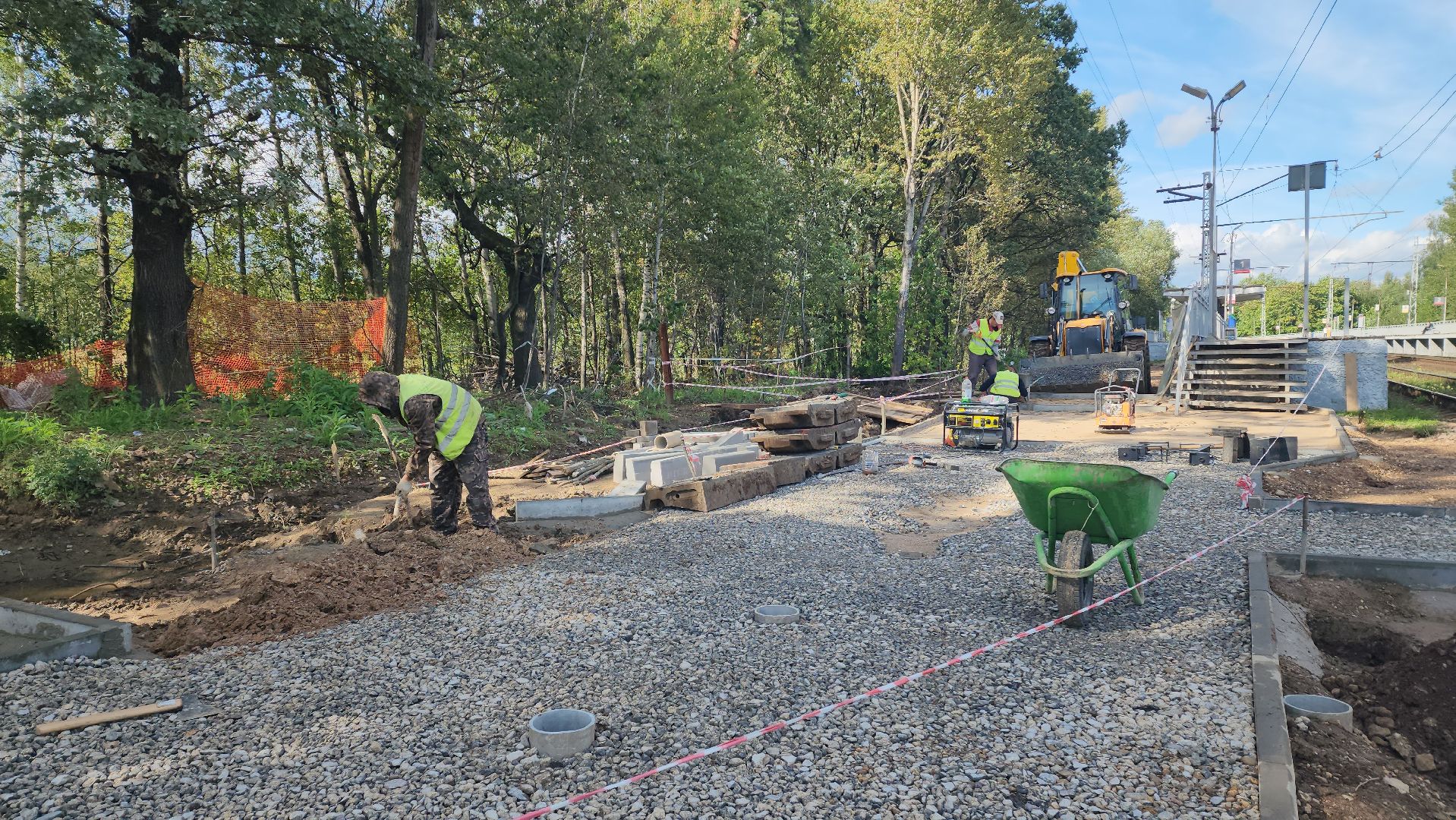РЖД , Лобня, переход через жд,