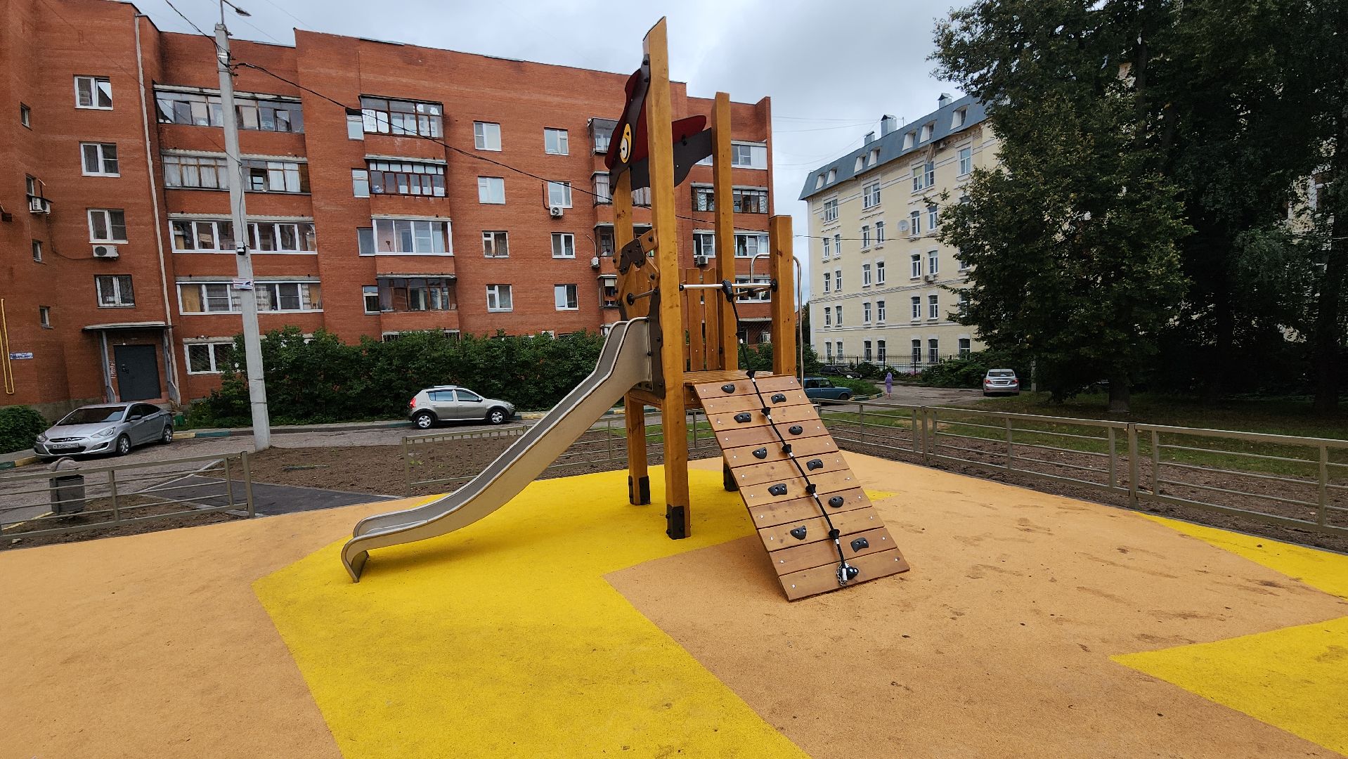 серпухов, подмосковье, новая детская площадка,