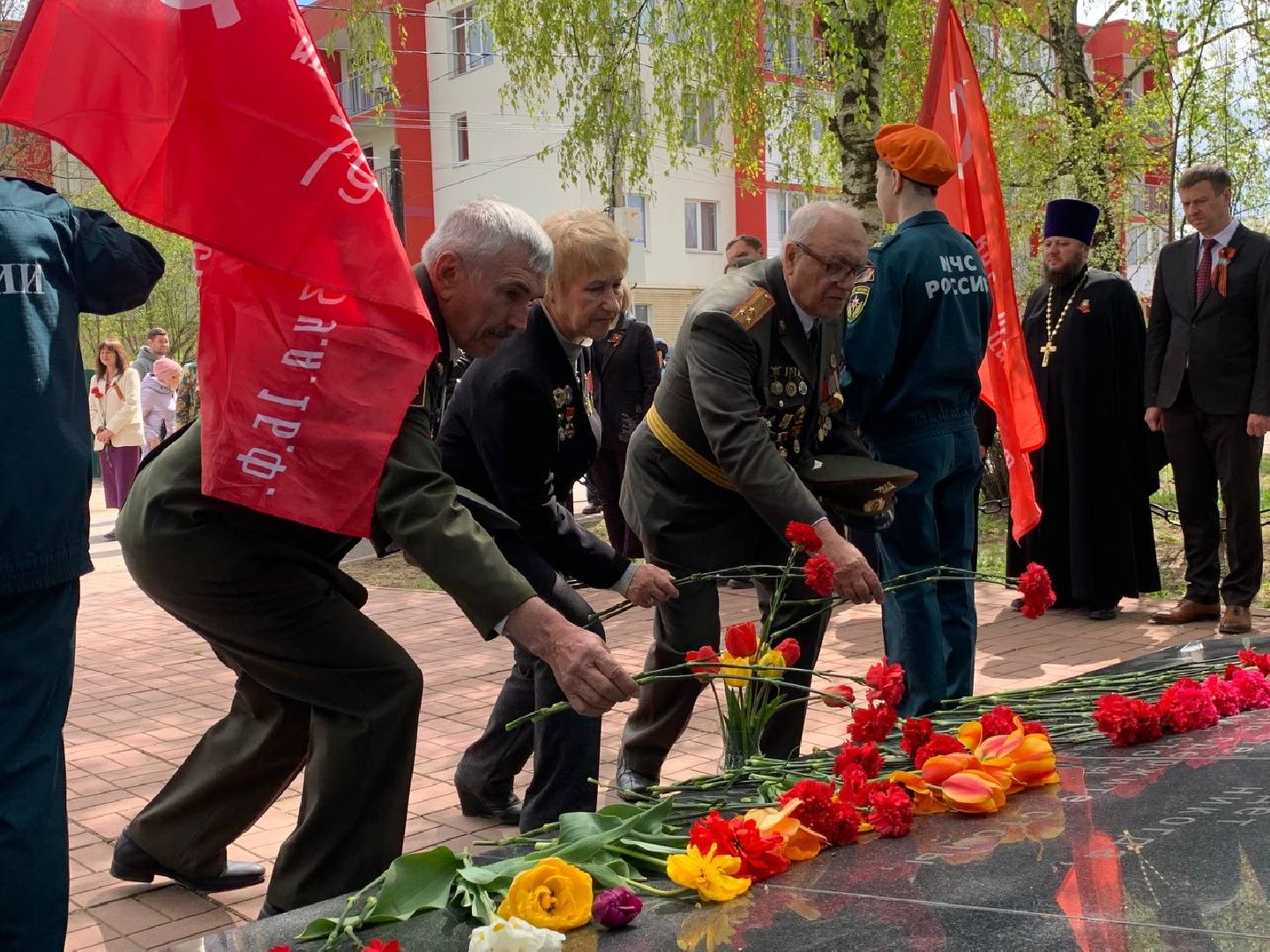 Звенигород, День Победы, автопробег, возложение цветов