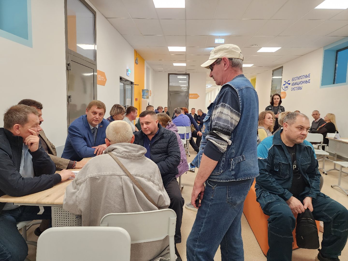 жуковский, общество, выездная администрация , встреча с жителями в школе 10,