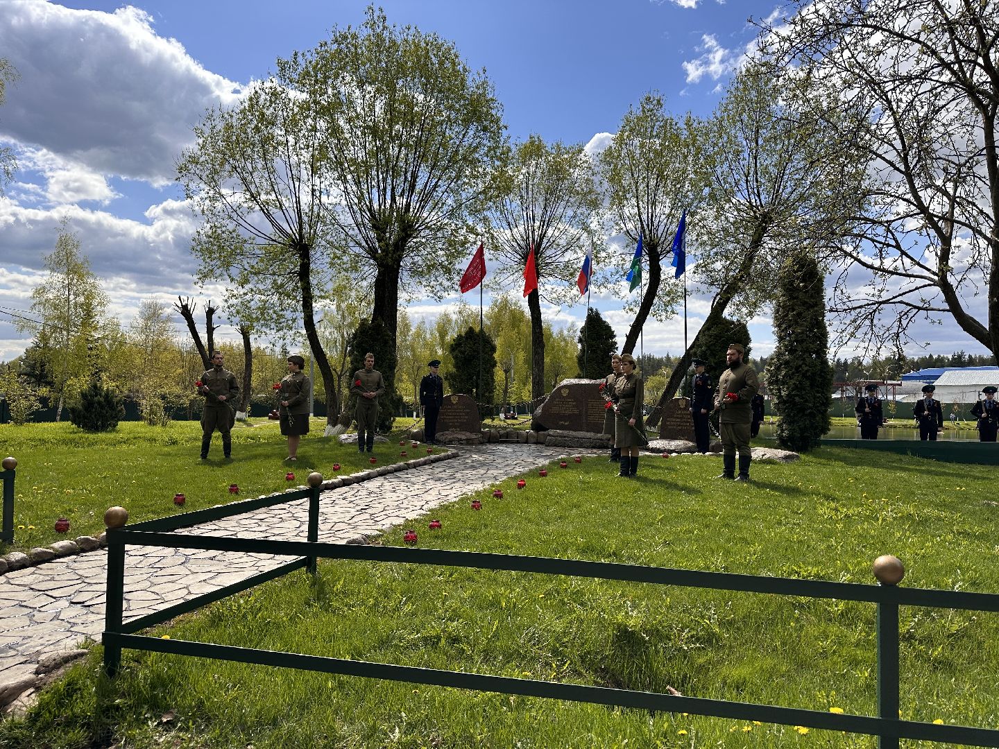 Одинцово, Солманово, Камни памяти и славы, 9 мая, День Победы