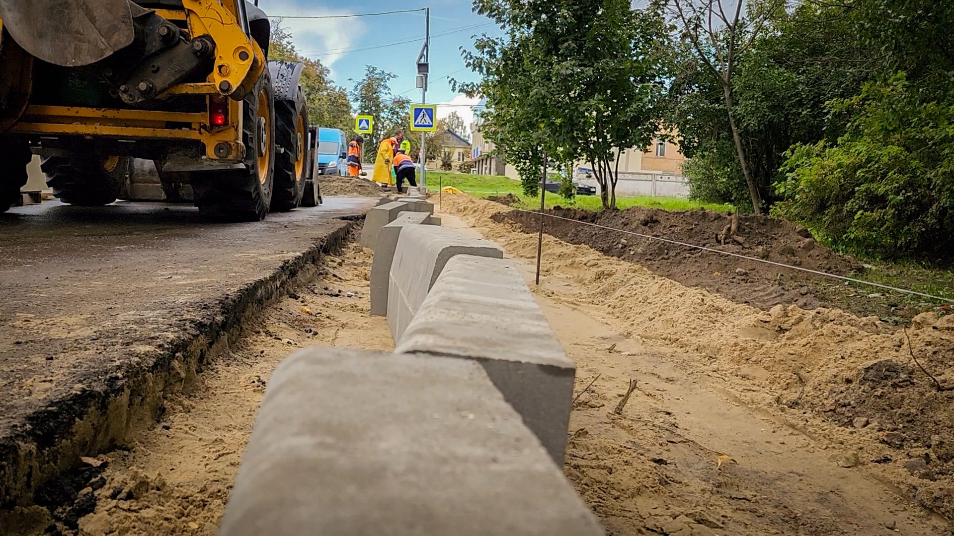 бронницы, ремонт дорог, новая парковка у школы, расширение парковки в бронницах,