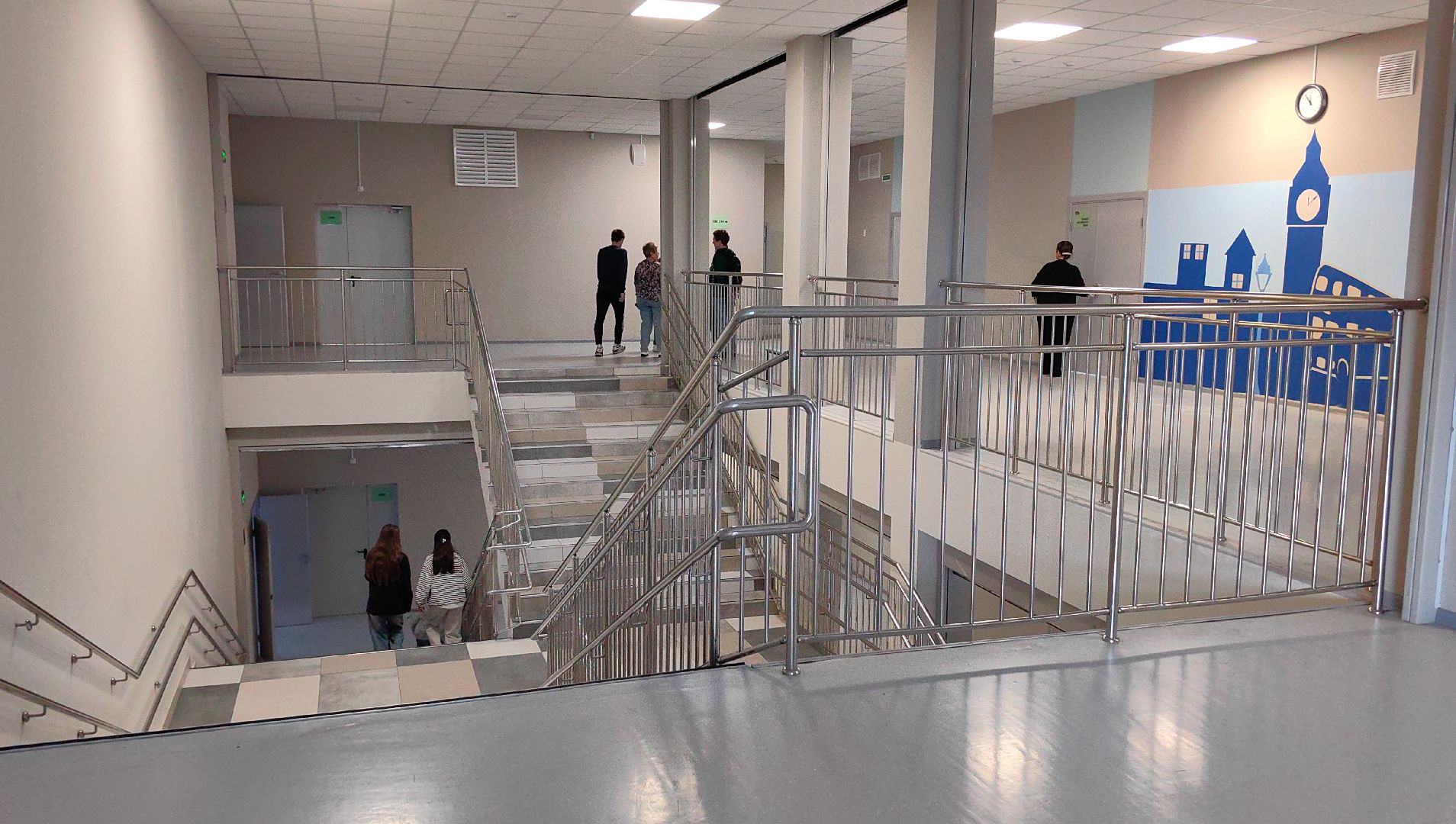 лицей, стена, санузел, учащиеся,