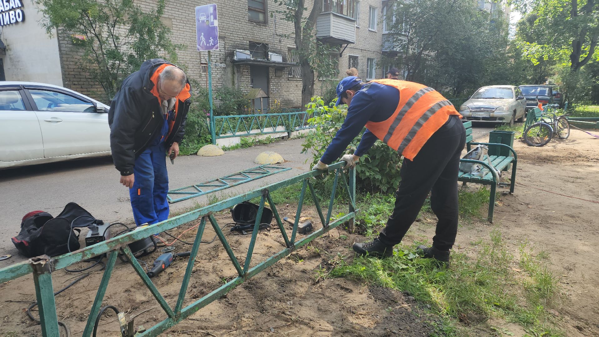 вертикалки, пушкино, коммунальная служба, уборка во дворах, ограждение,сварка,ремонт,комунальная техника,