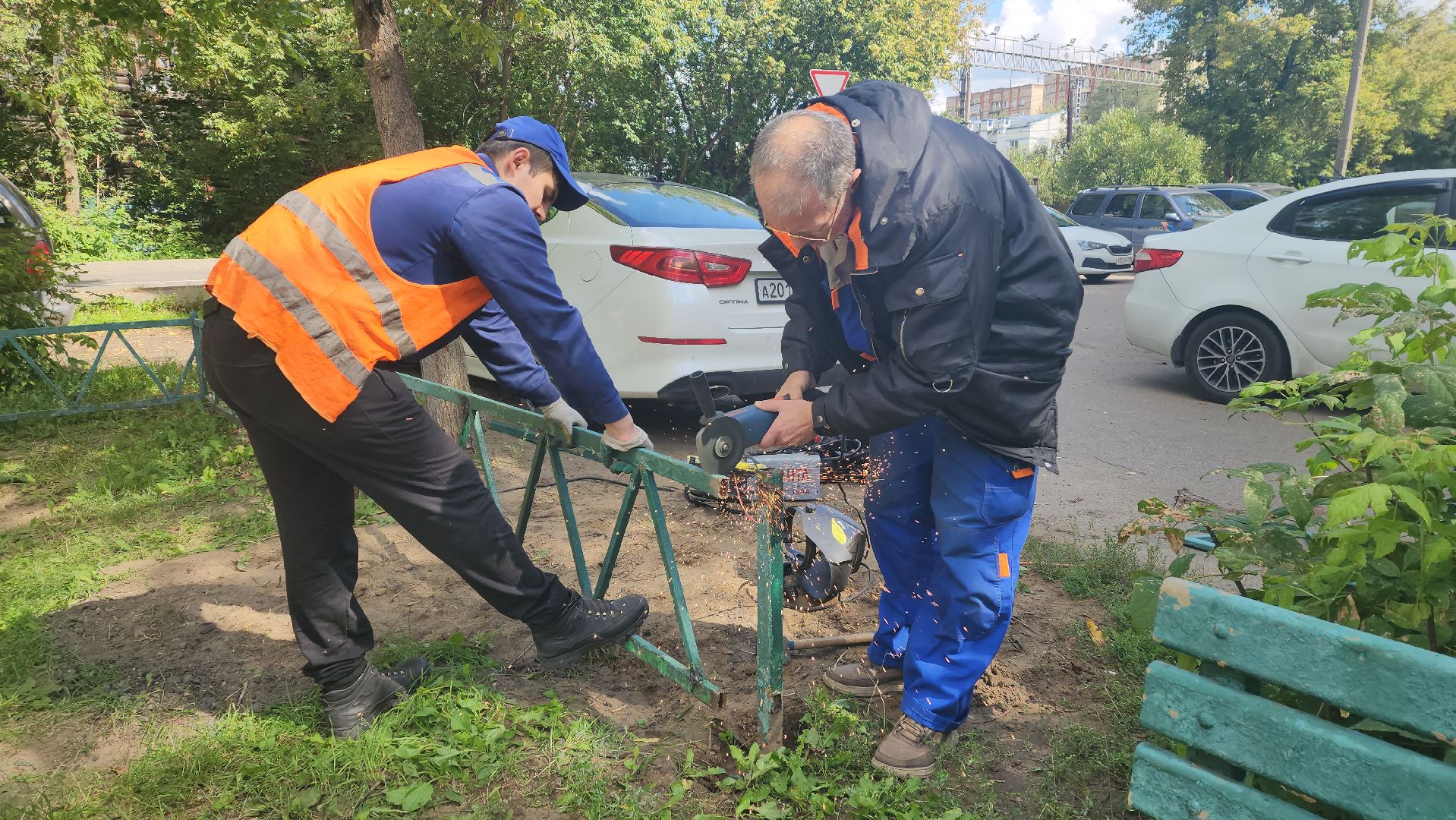 вертикалки, пушкино, коммунальная служба, уборка во дворах, ограждение,сварка,ремонт,комунальная техника,