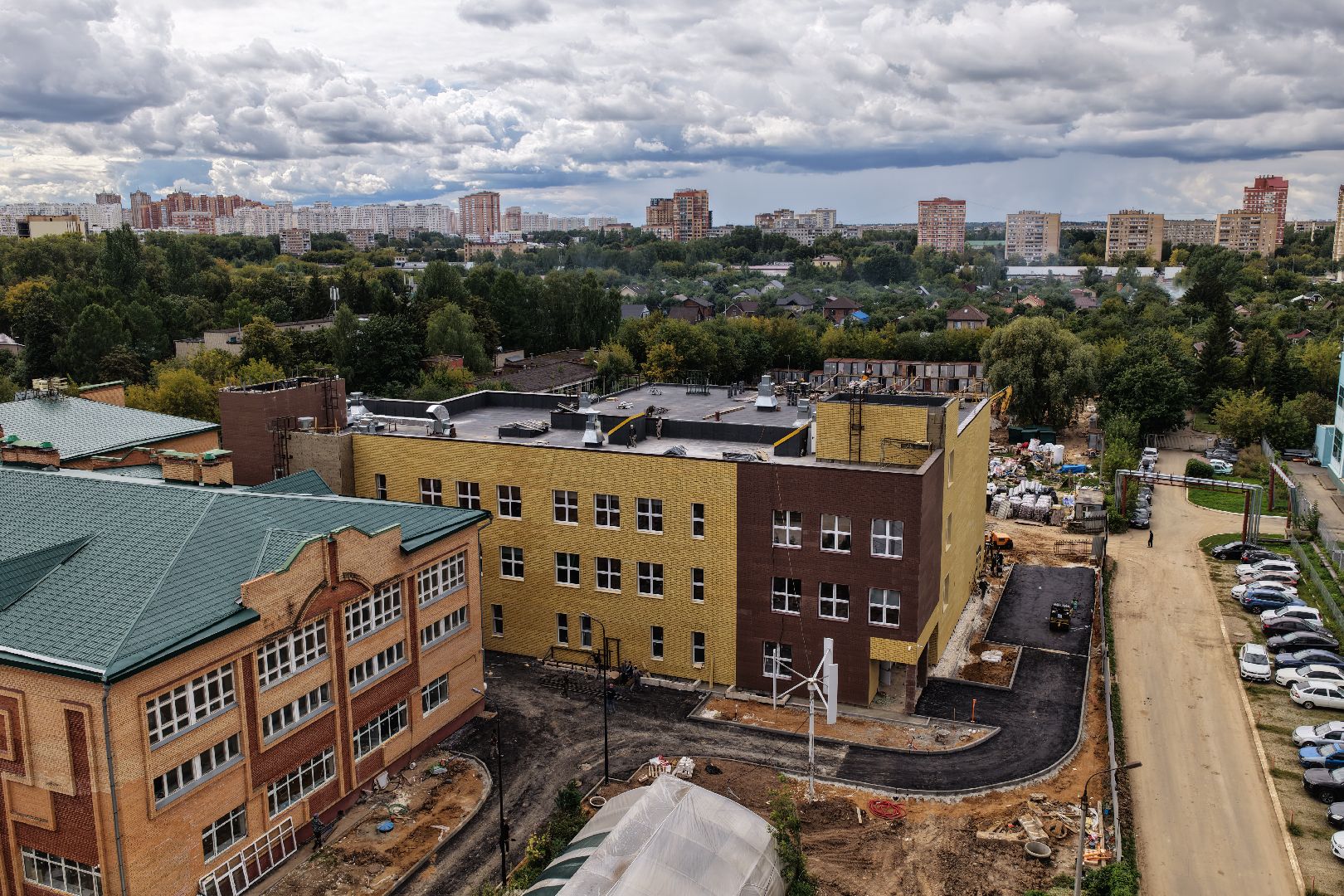 видео с коптера, школа 29 имени забродина, новый корпус школы в подольске,