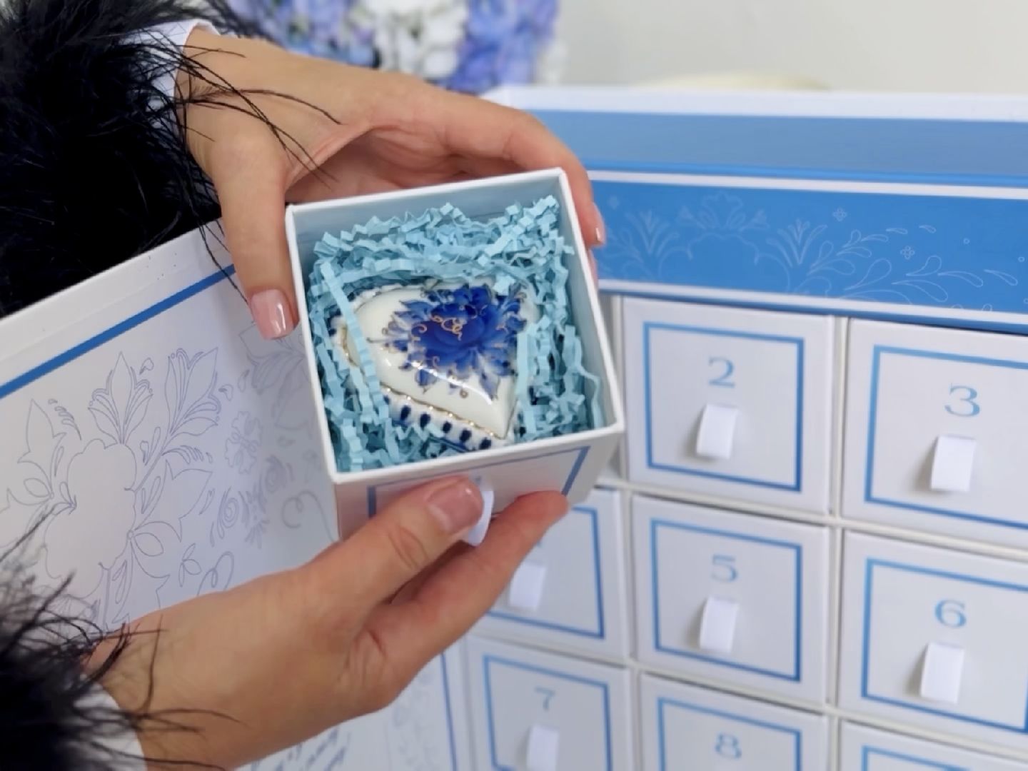 гжель, раменское,  эксклюзив, эксклюзивное изделие, ручная работа, фарфор, промысел, народный промысел,