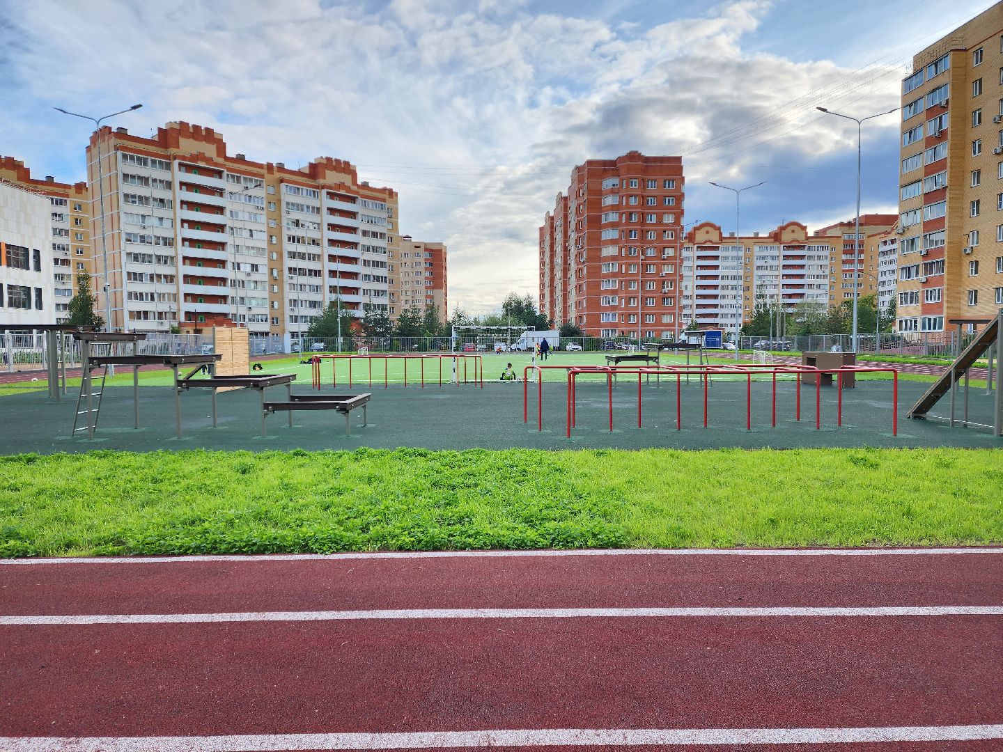 жуковский, спорт, открытый стадион, школьный стадион на улице левченко,