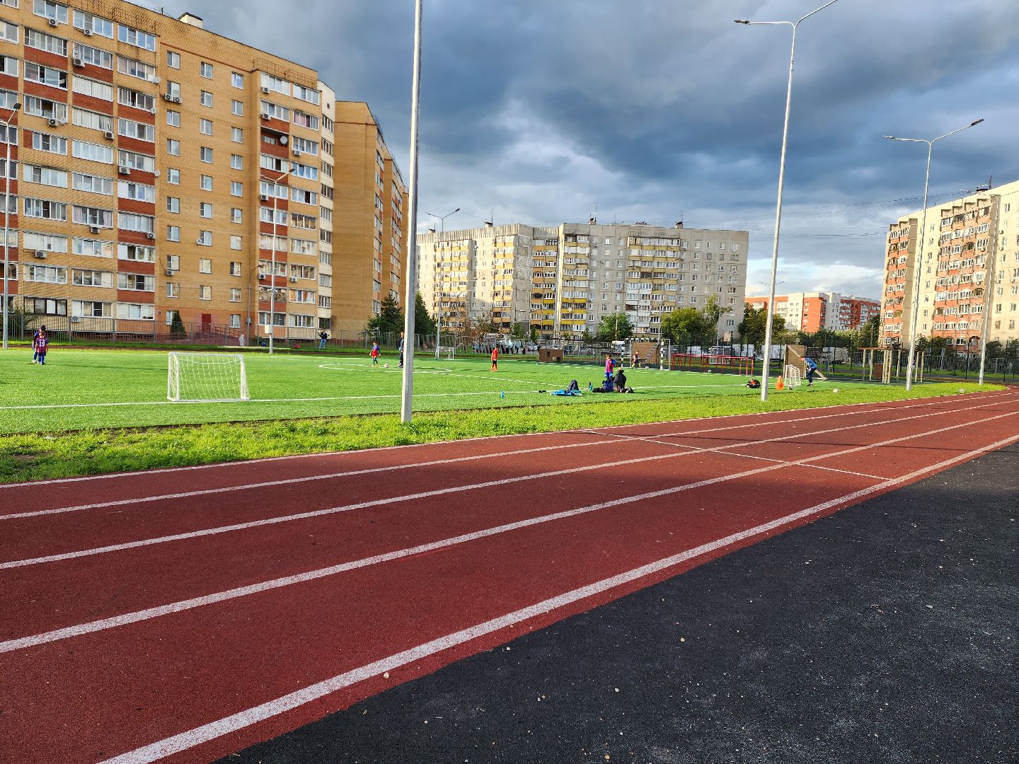 жуковский, спорт, открытый стадион, школьный стадион на улице левченко,