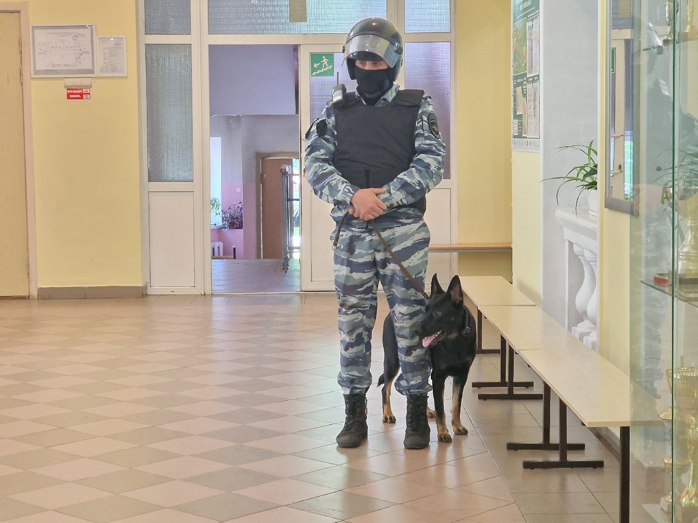 МЧС учения в школе 11 в Балашихе,