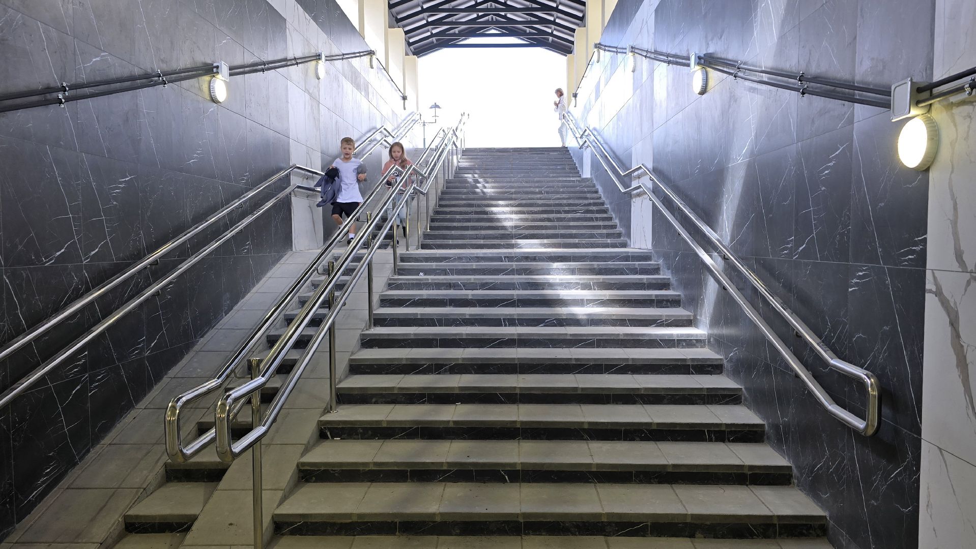 Коломна, подземный пешеходный переход,