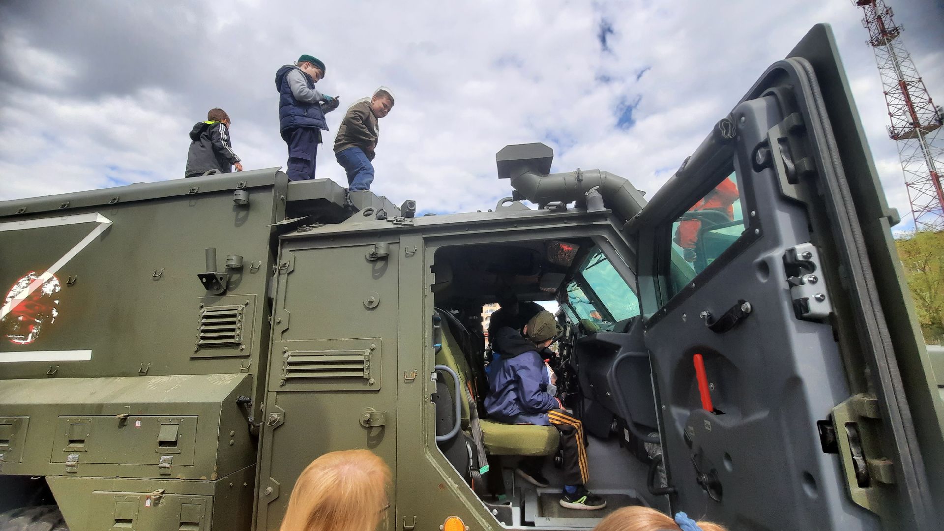Выставка вооружения, Наро-Фоминск, День Победы, 9 мая