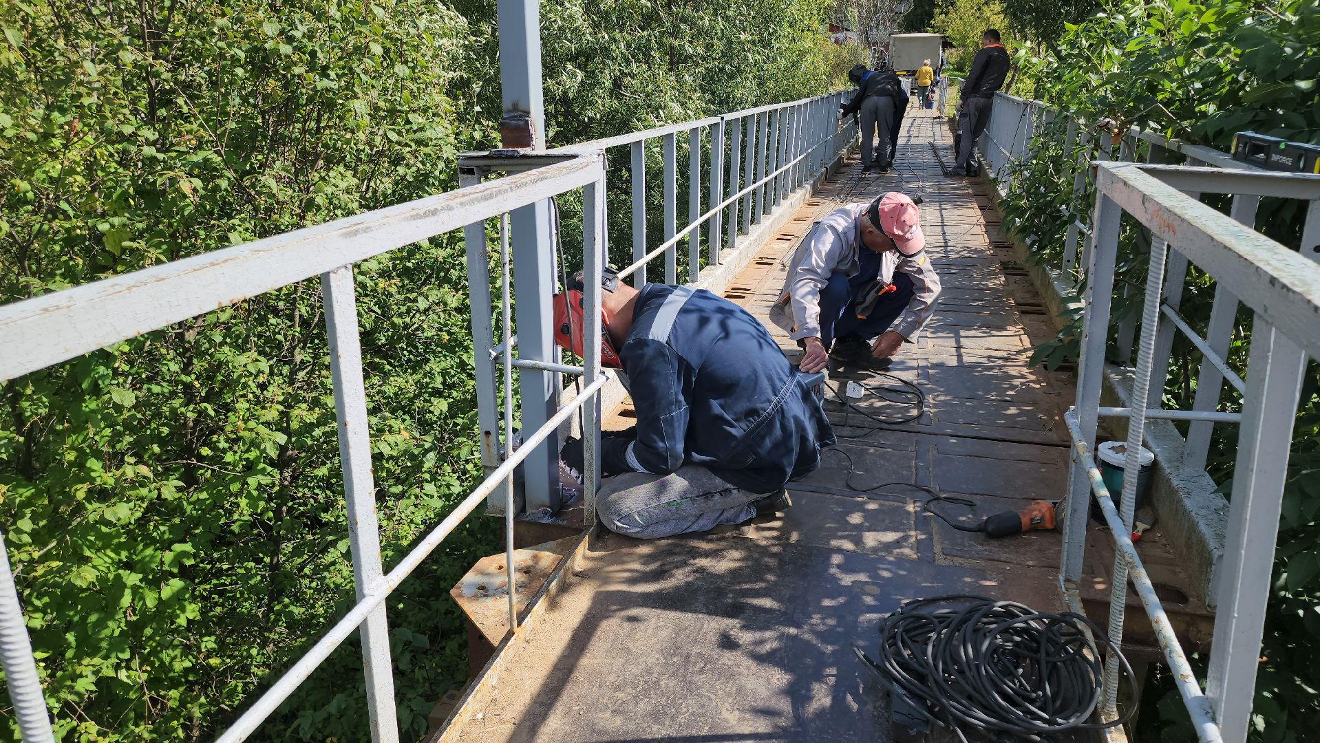 кашира, микрорайон, пешеходный мост, фонари, освещение, школа,