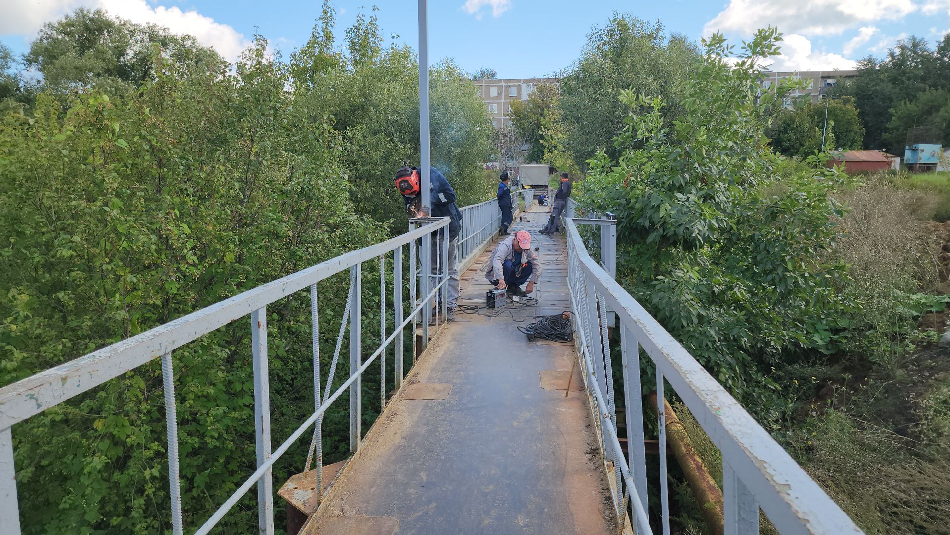 кашира, микрорайон, пешеходный мост, фонари, освещение, школа,