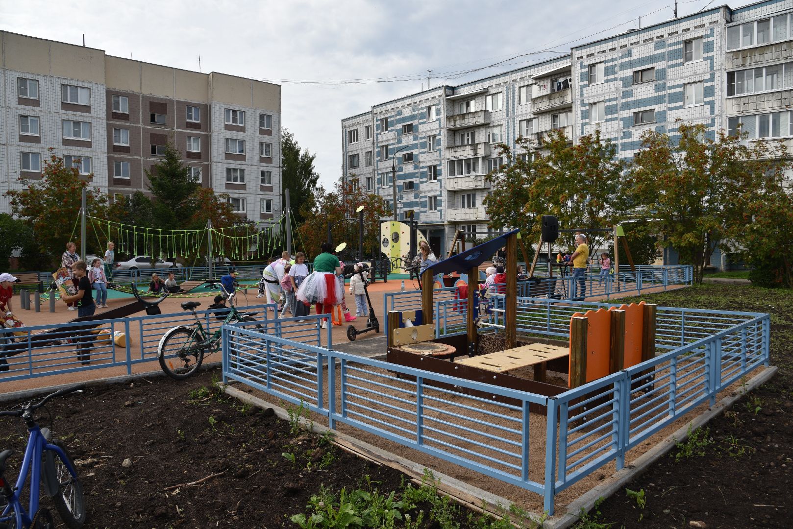 лотошино, благоустройство, формирование комфортной городской среды, детская площадка,