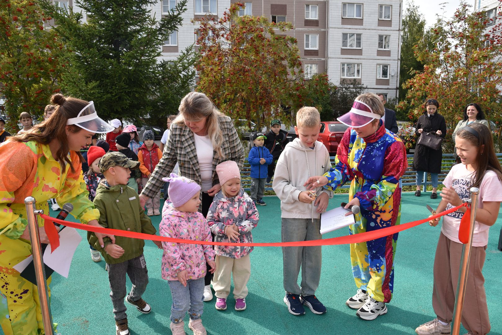 лотошино, благоустройство, формирование комфортной городской среды, детская площадка,