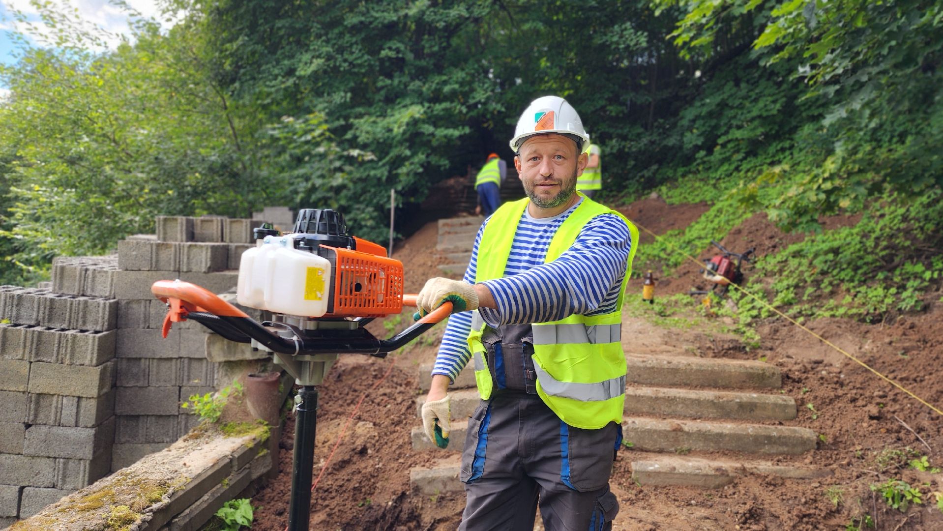 руза, парк городок, ремонт лестницы , благоустройство,