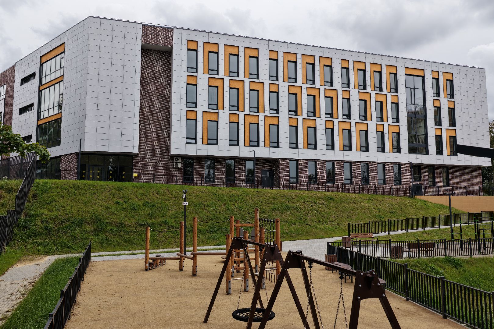 видео с коптера, новая школа в лыткарине,