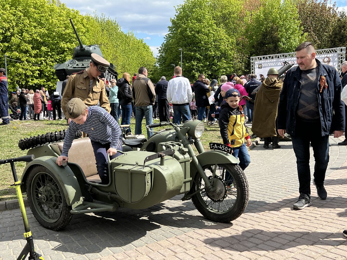 Химки, 9 мая, День Победы, выставка