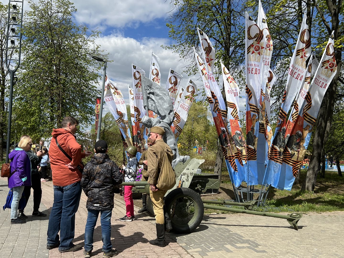 Химки, 9 мая, День Победы, выставка