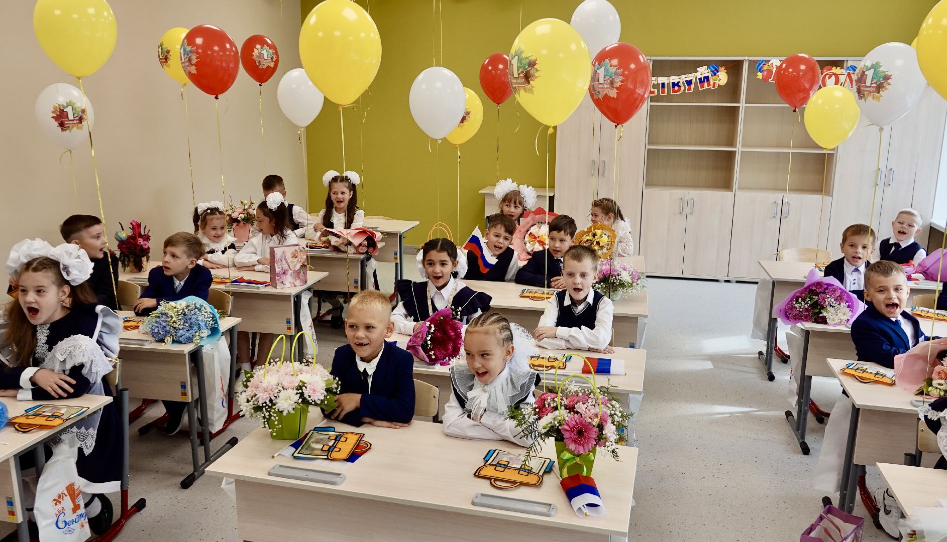 образование , капитальный ремонт школ , 1 сентября ,  день знаний , первый звонок , сергиево-посадский городской округ, пересвет  ,