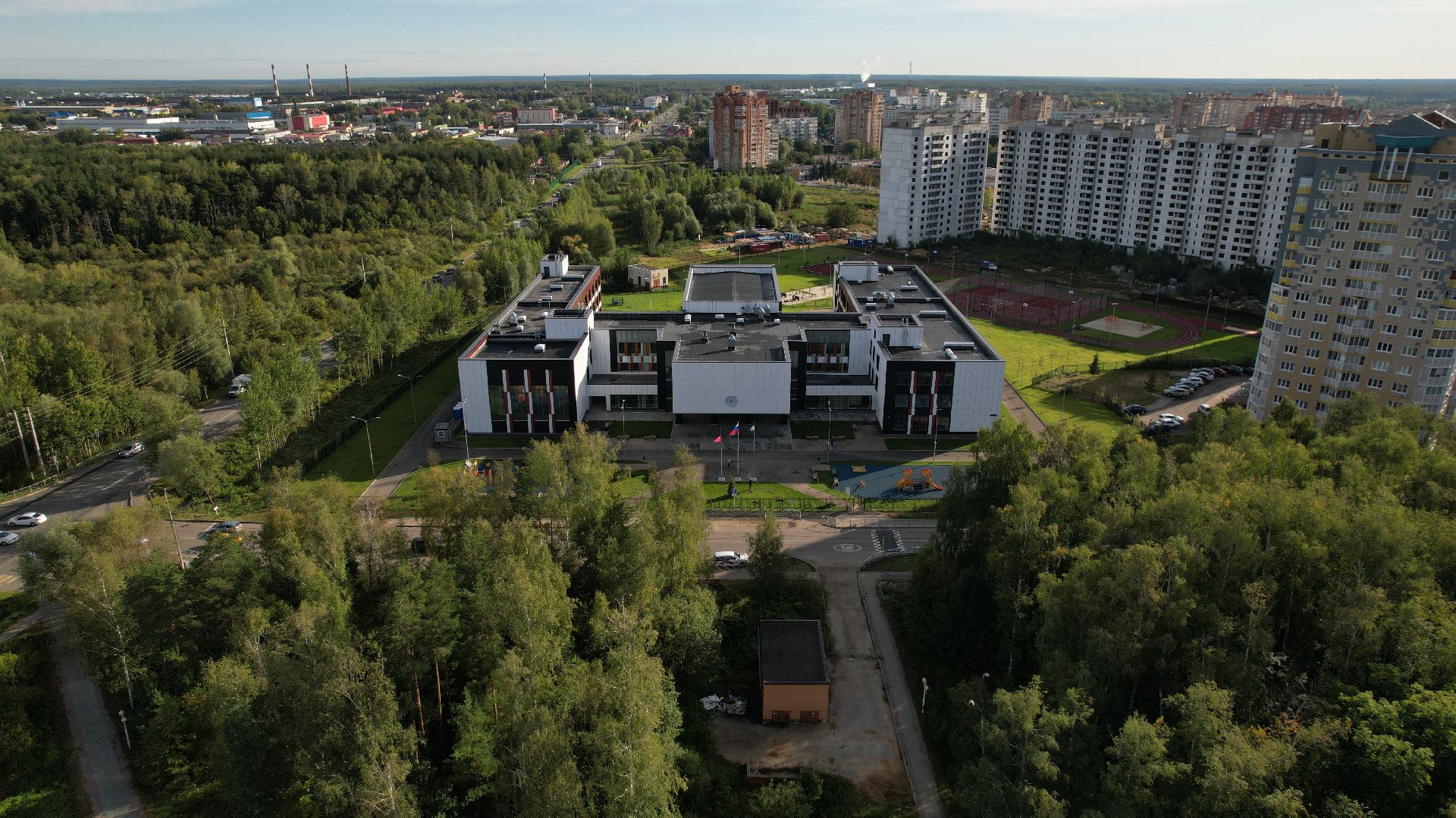 видео с коптера, новая школа в ступине,