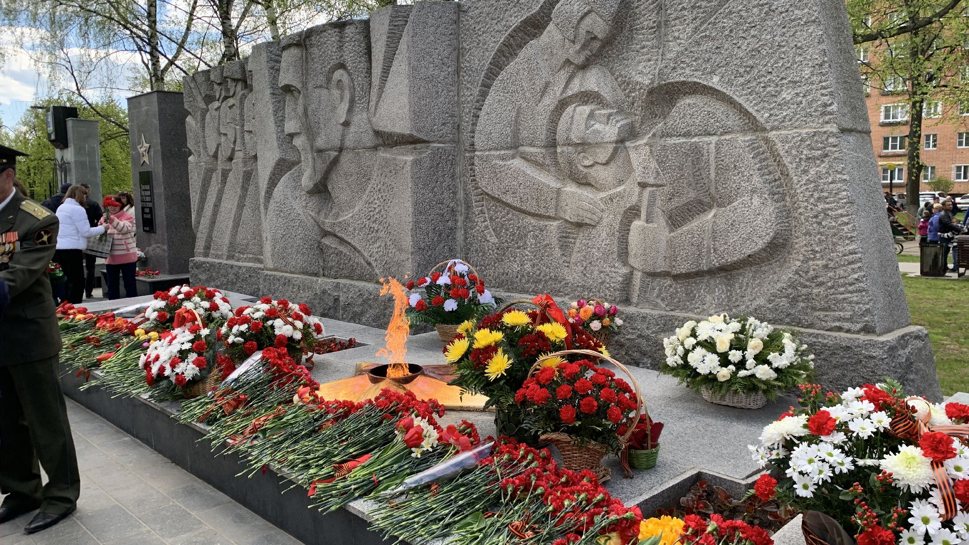 Ступино, День Победы, Вечный огонь, возложение цветов