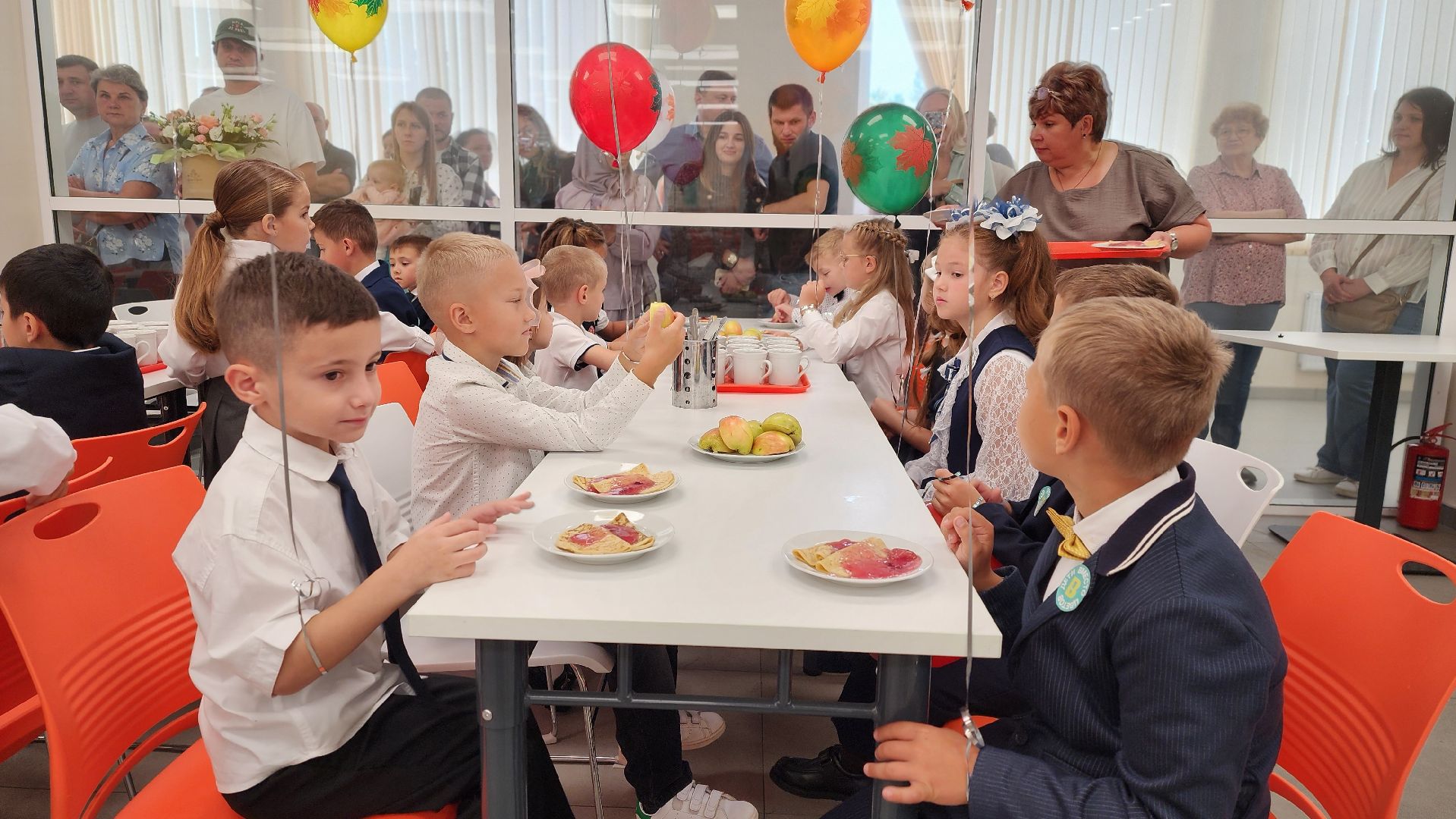 солнечногорск, 1 сентября, поварово, поваровская школа, дети вместо цветов,