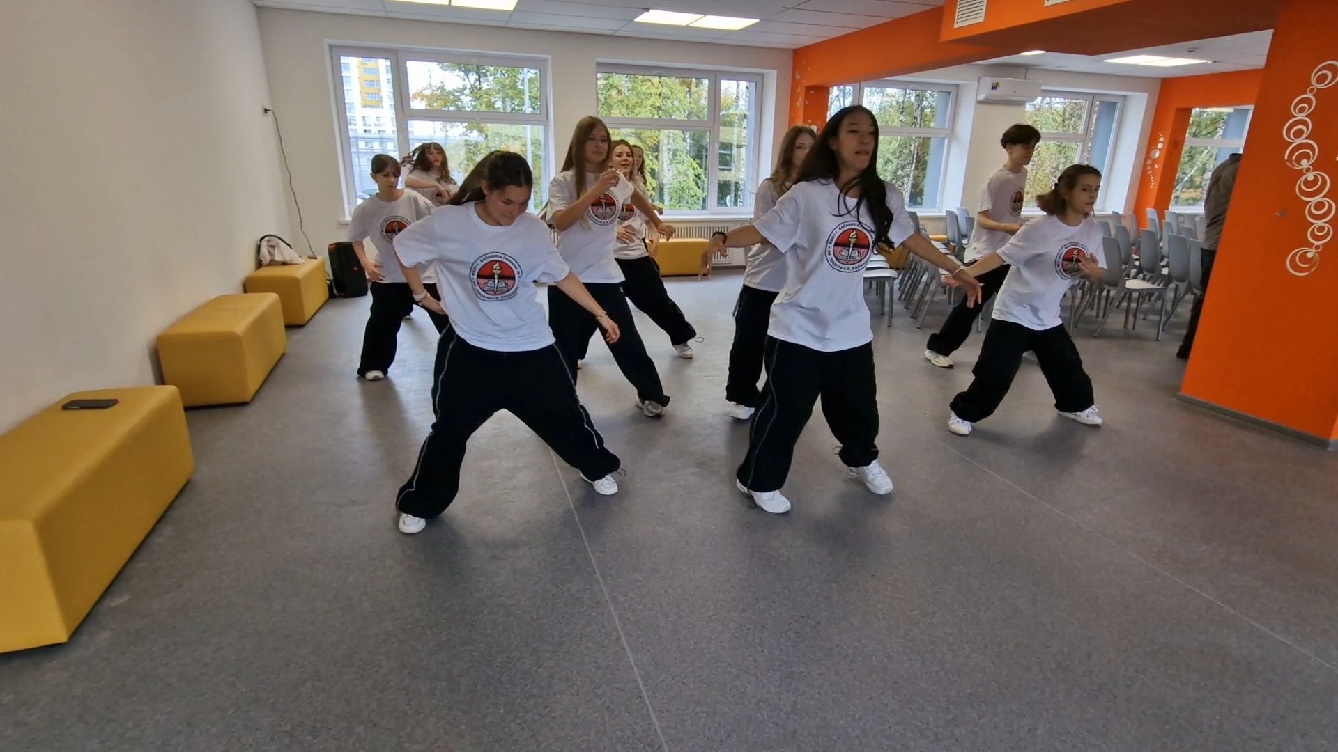 обновленная гимназия 1 в балашихе открылась в день знаний, балашиха, образование,