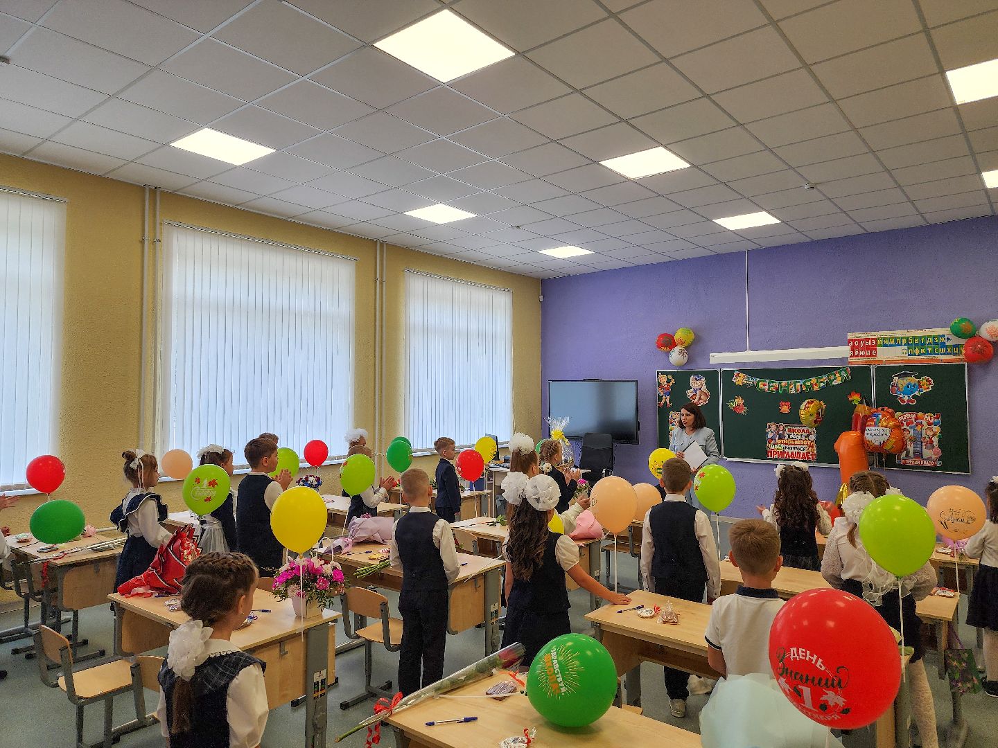 Подольск, День знаний, школа на 1100 мест, 1 сентября, Линейка,