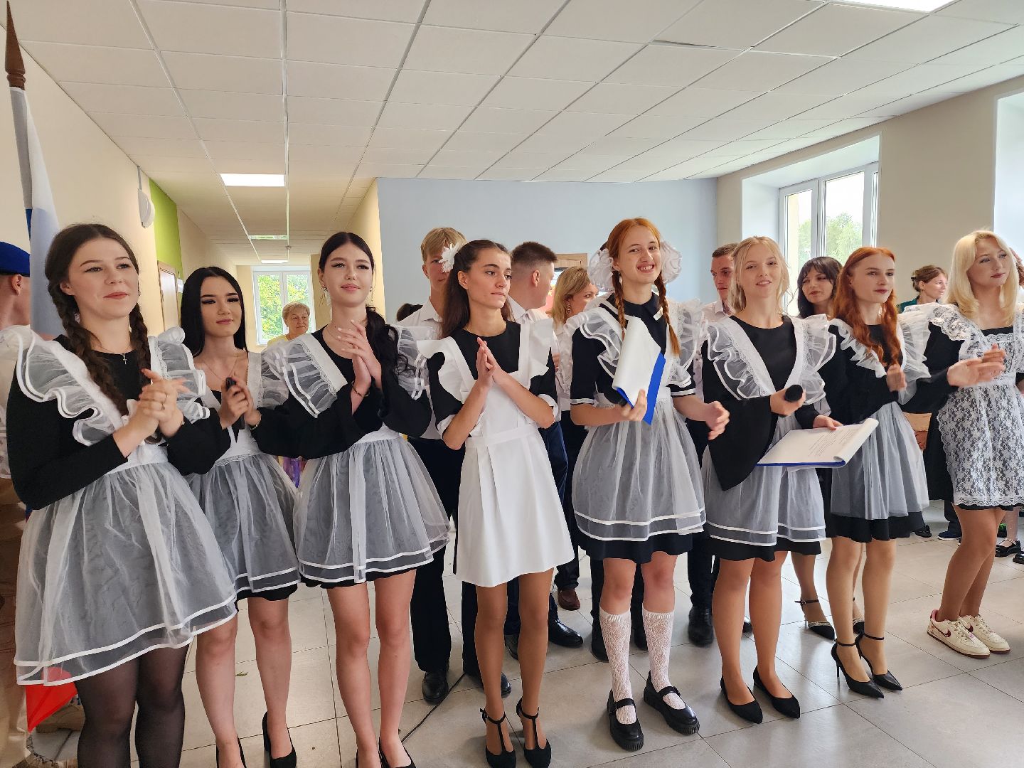 солнечногорск, школа , дети , день знаний, первоклассники,